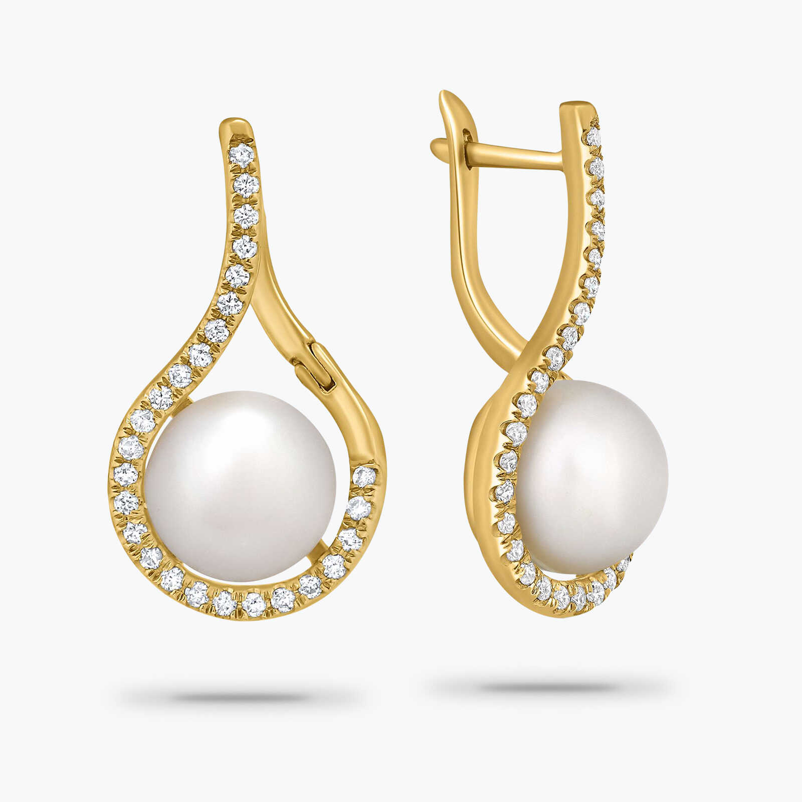 עגילי זהב עם פנינים ויהלומים