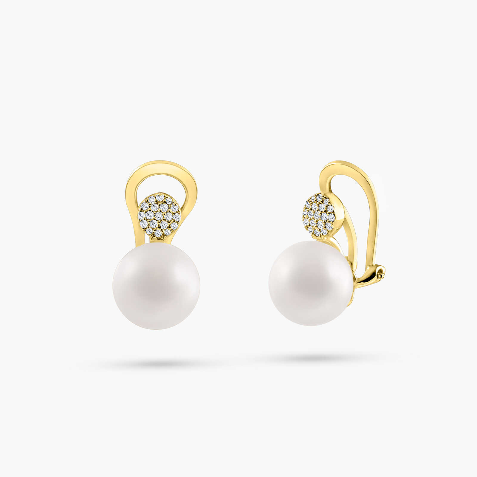 עגילי זהב בשיבוץ יהלומים ופנינה