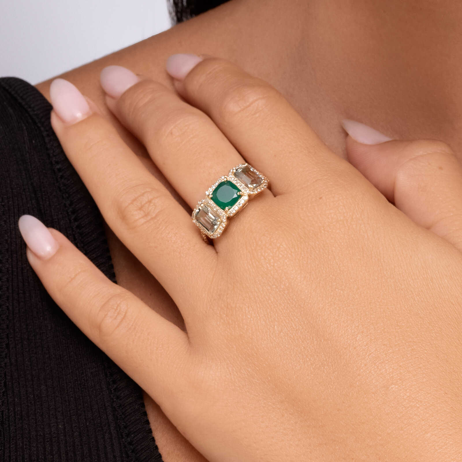 טבעת מדלן זהב 14K משובצת אגת, גרין אמטיסט ויהלומים