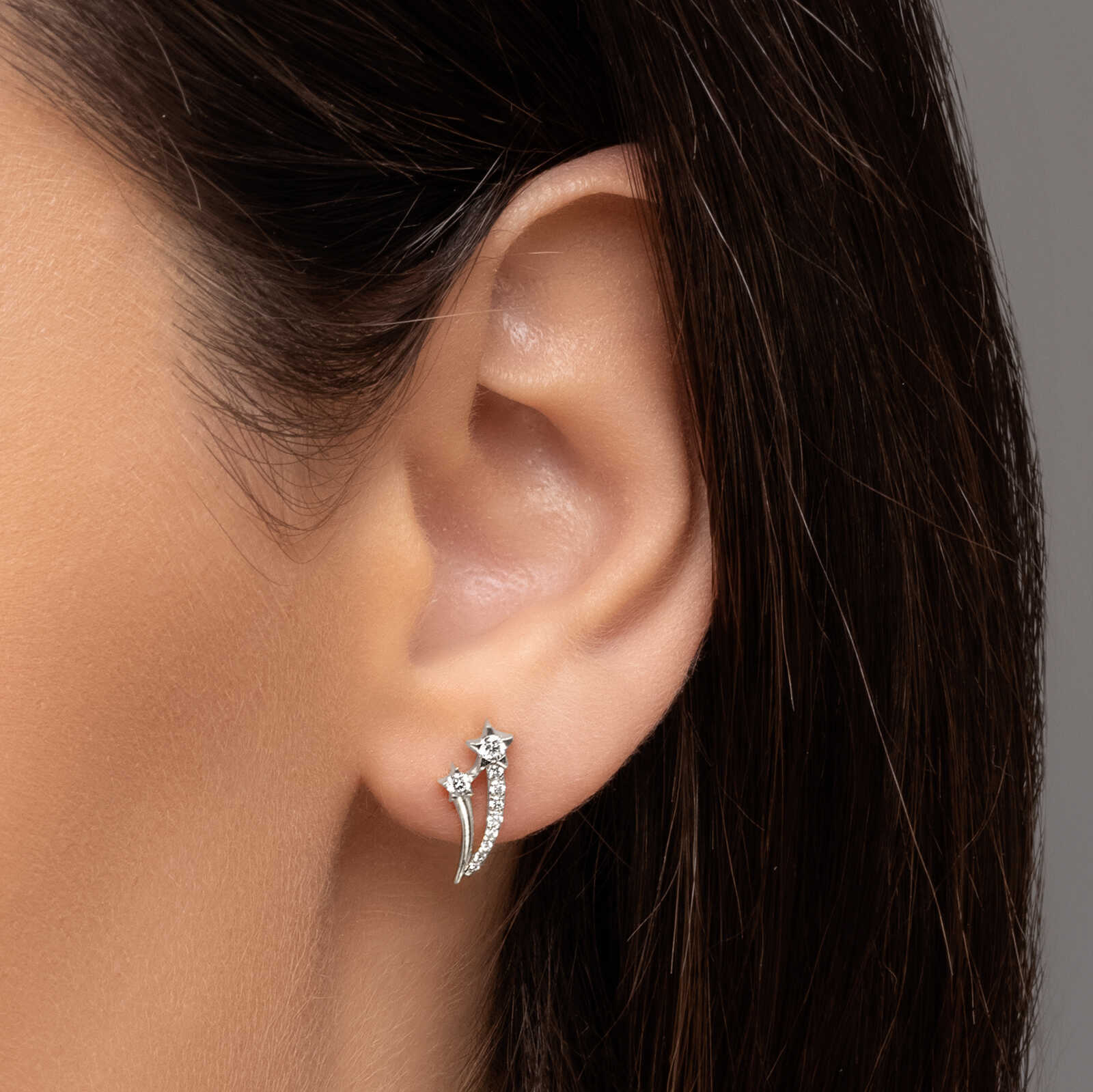 עגילי זהב כוכב נופל בשיבוץ יהלומים