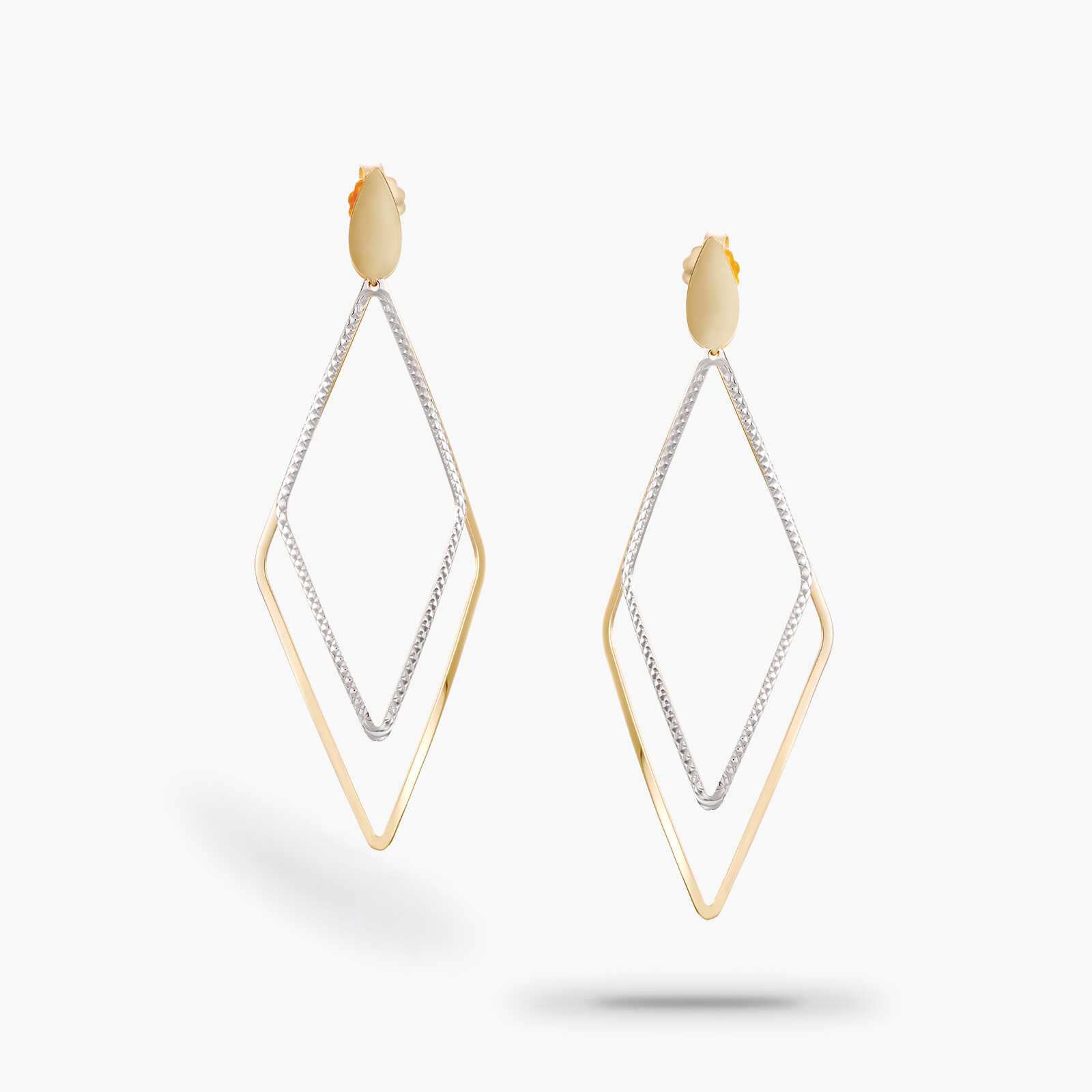 עגיל זהב מעויינים