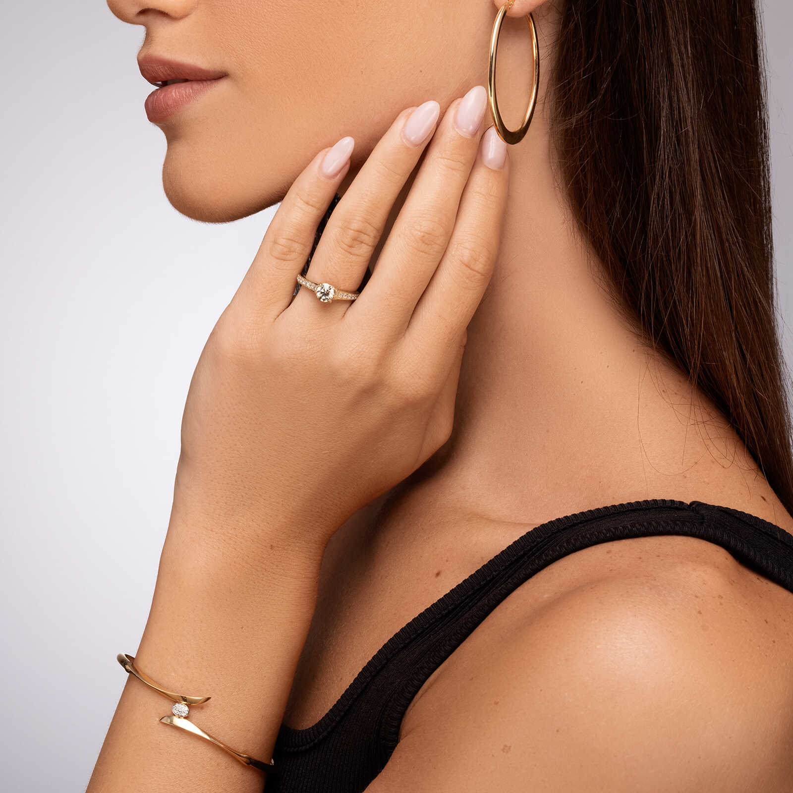 עגילי חישוק נור