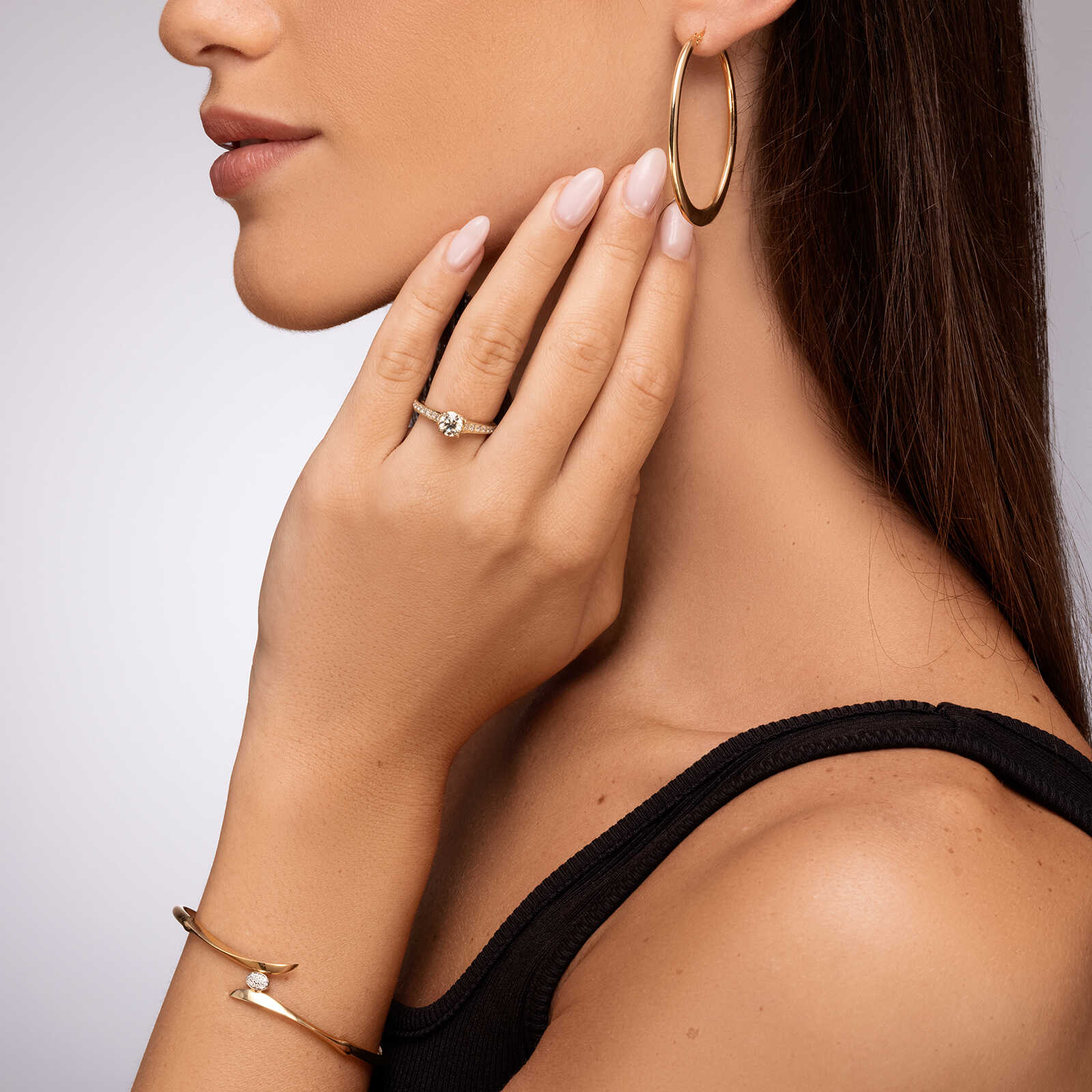 עגילי חישוק נור