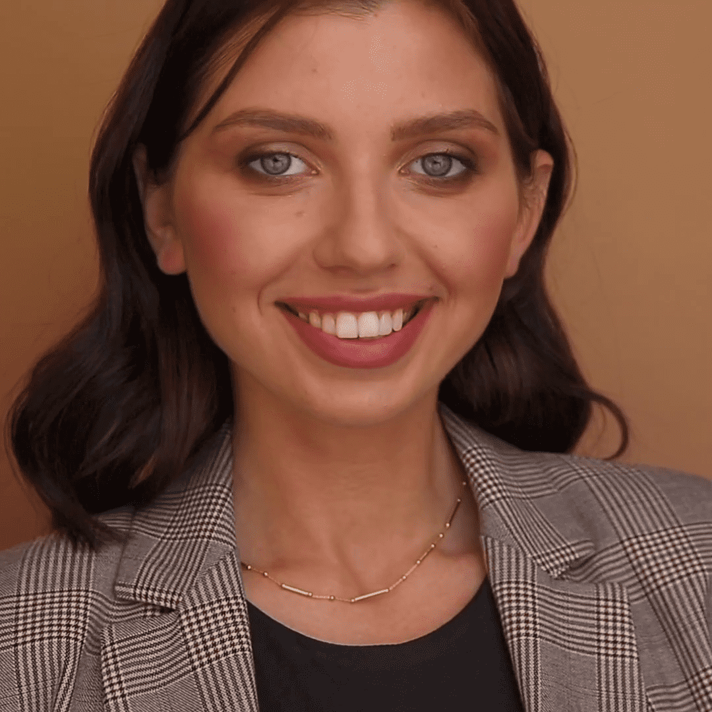 שרשרת כדוריות וגלילי זהב באורך 43 ס"מ