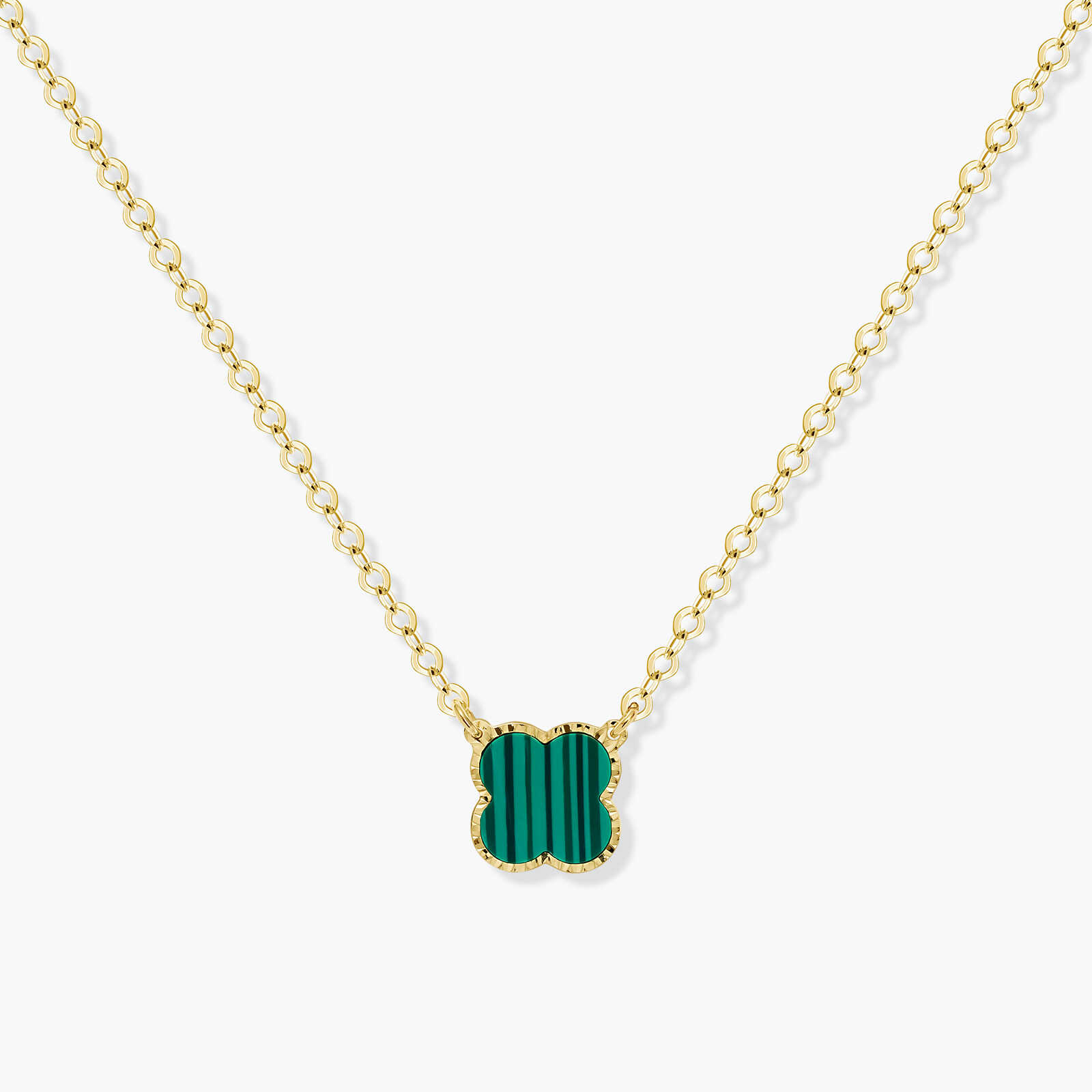 שרשרת ותליון זהב בשיבוץ אבן משכית ירוקה