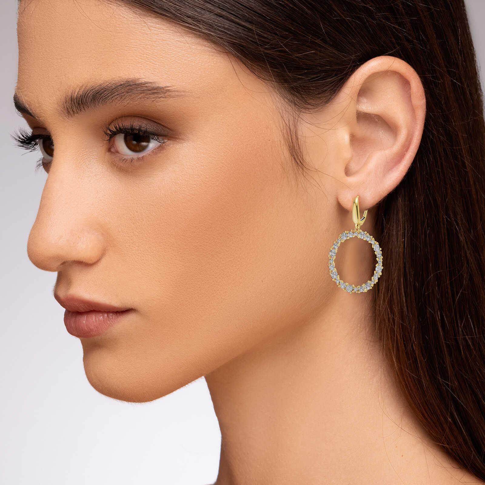 עגיל זהב מחופה אמייל