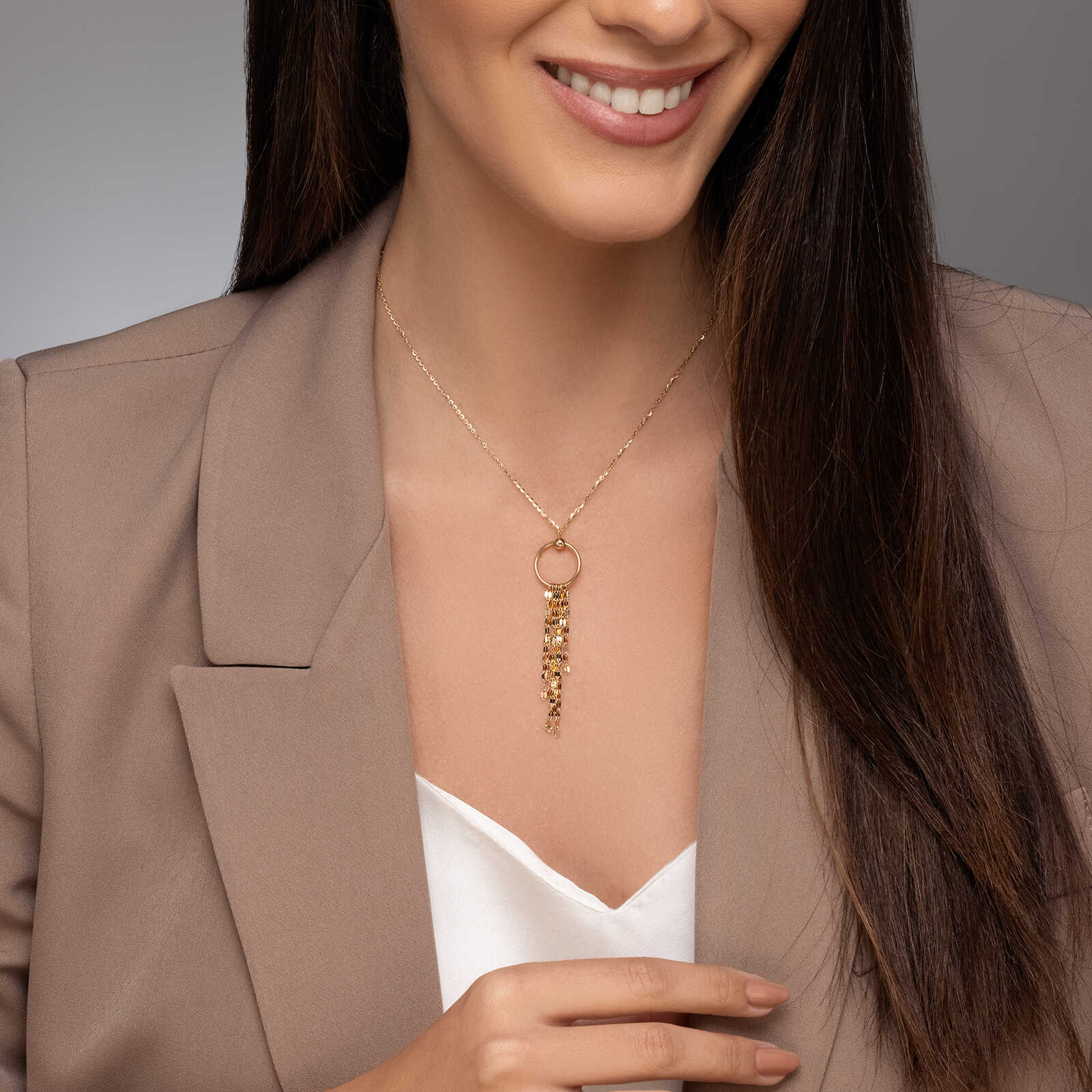 שרשרת ותליון זהב מסדרת WIRES