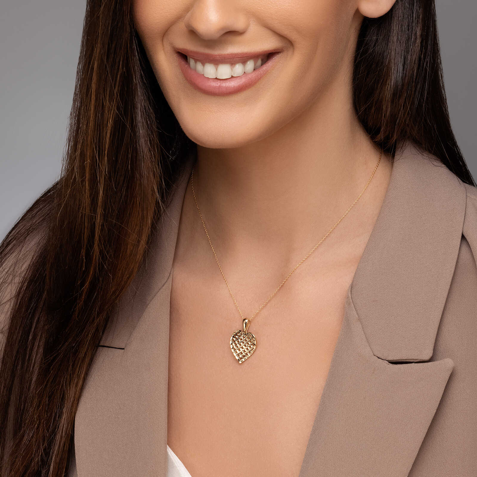 תליון לב הזהב