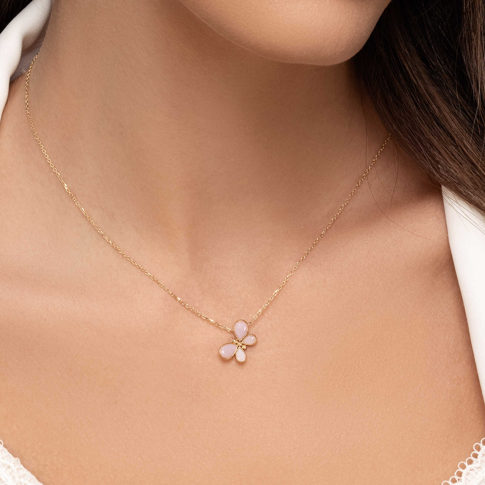 שרשרת זהב פרפר ורוד בשיבוץ פינק אופל