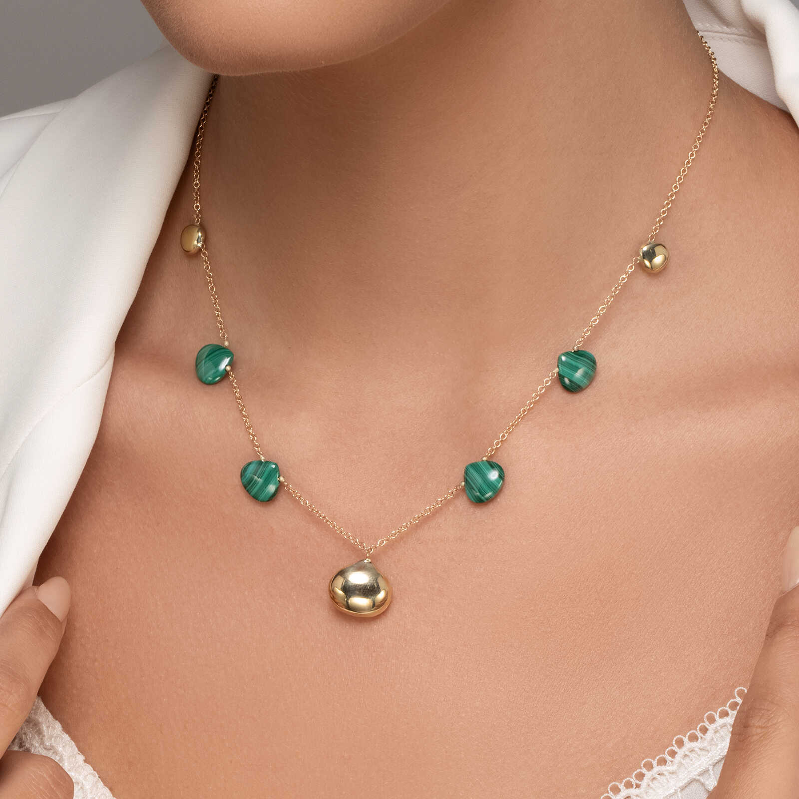 שרשרת מור בשיבוץ אבן החן מלכיט