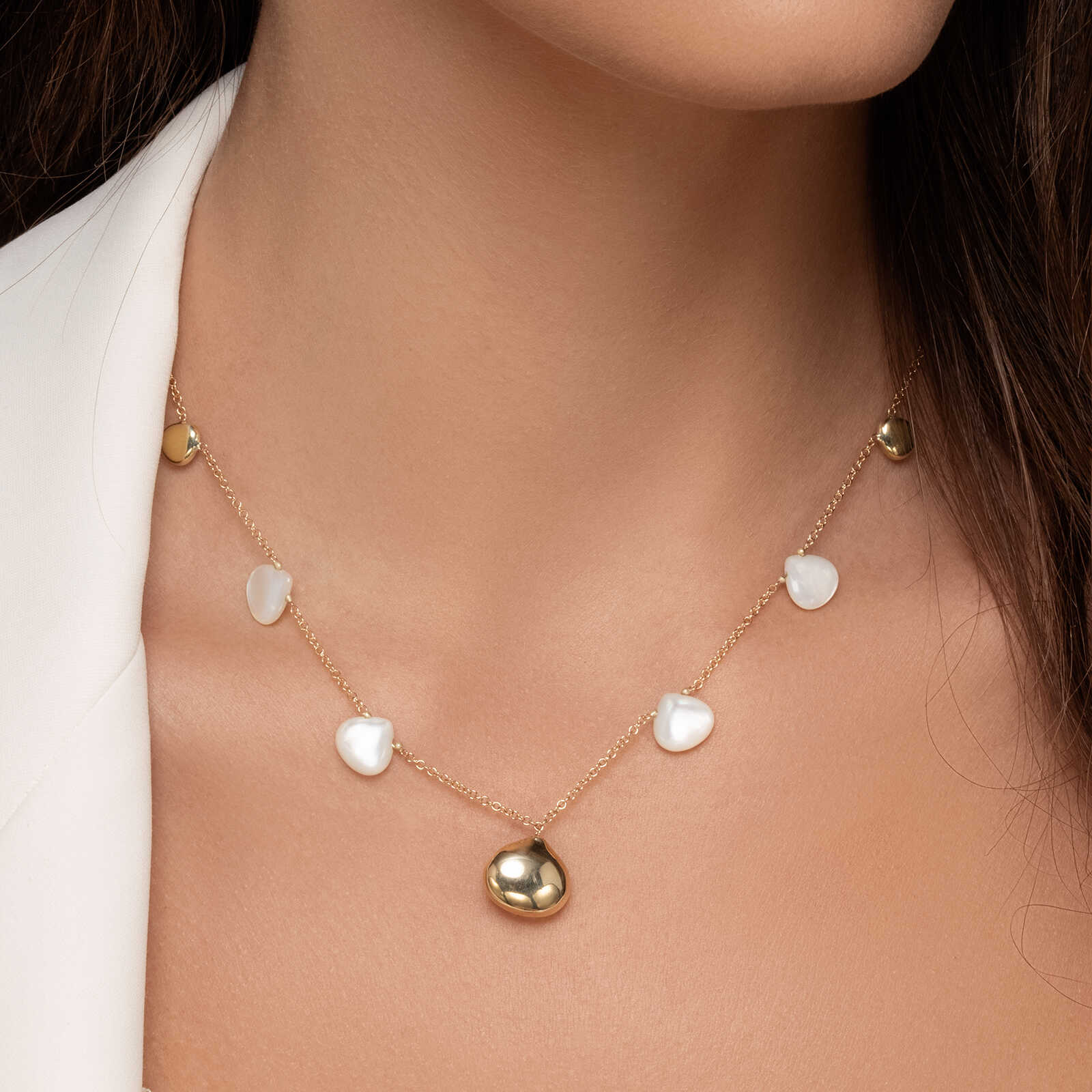 שרשרת יסמין משובצת פנינים