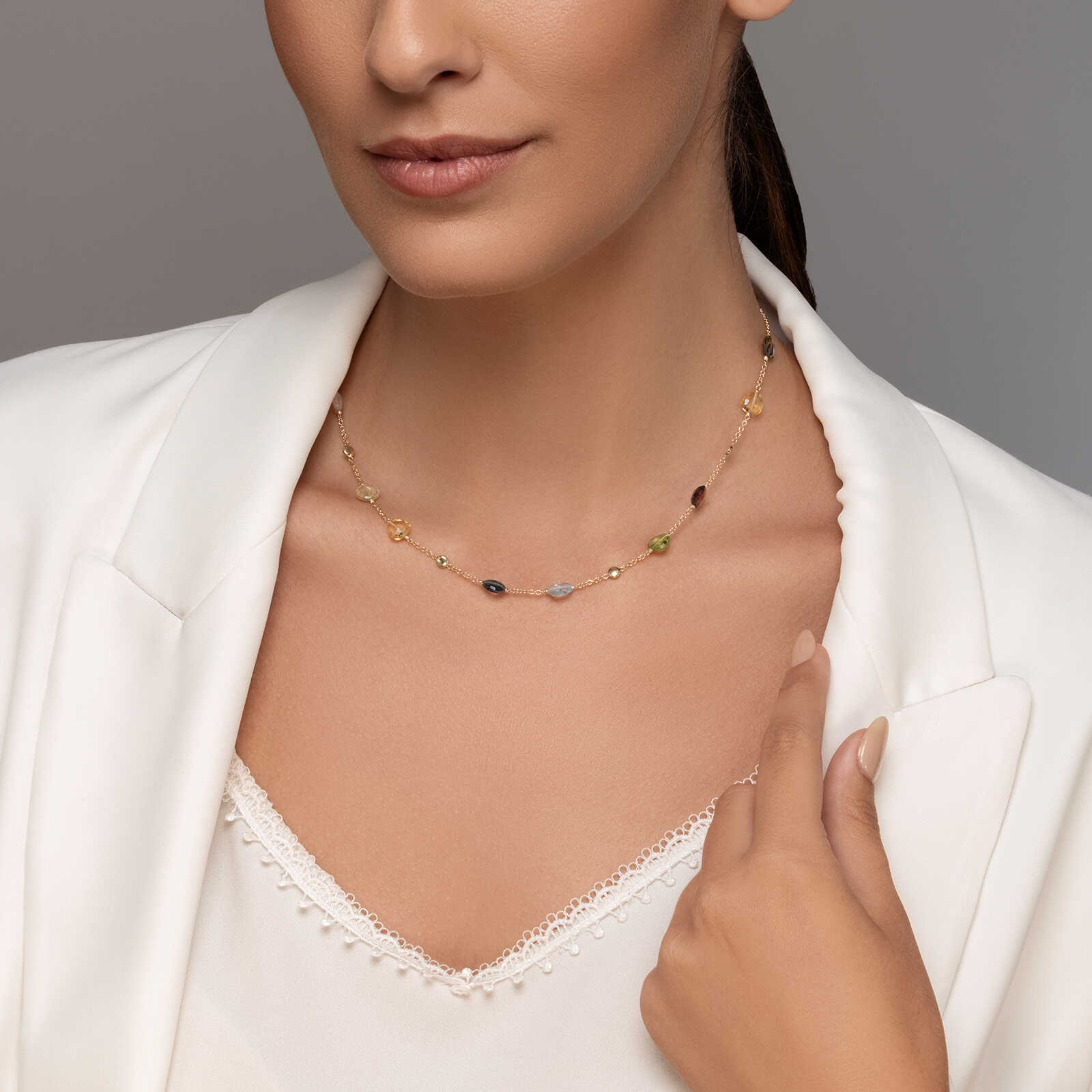 שרשרת עינב משובצת אבני חן