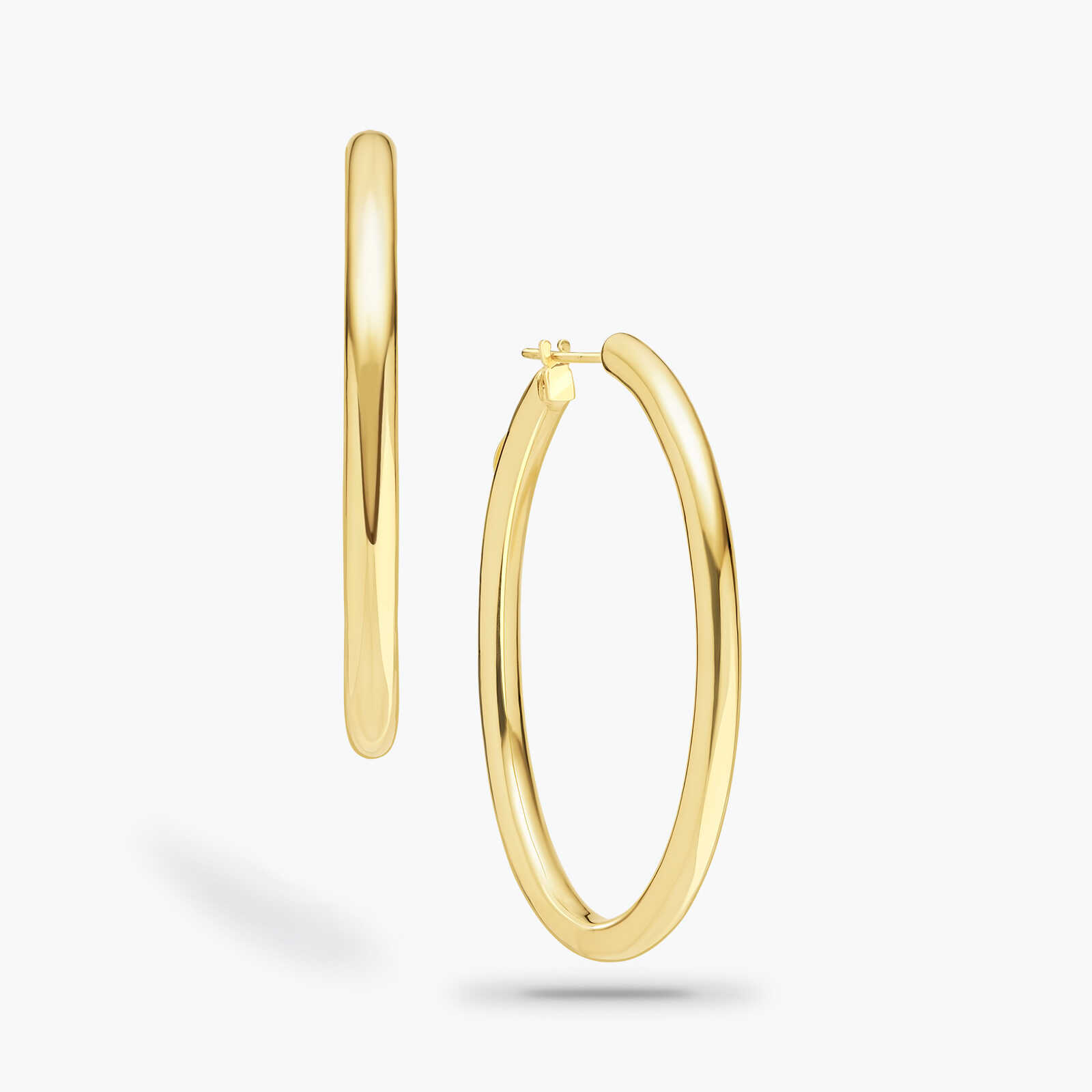 עגילי חישוק שחר