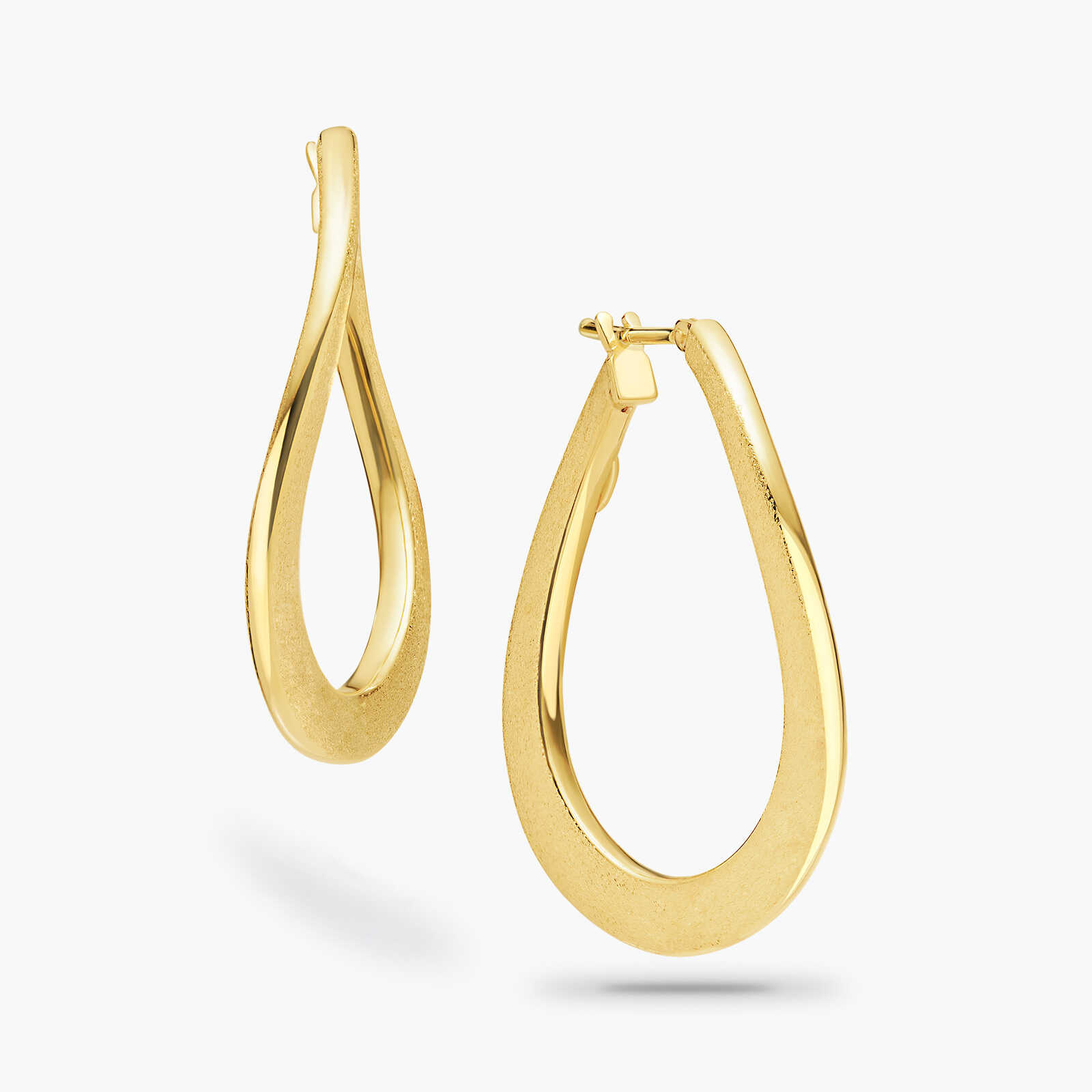 עגילי חישוק אליאנה בגימור מט