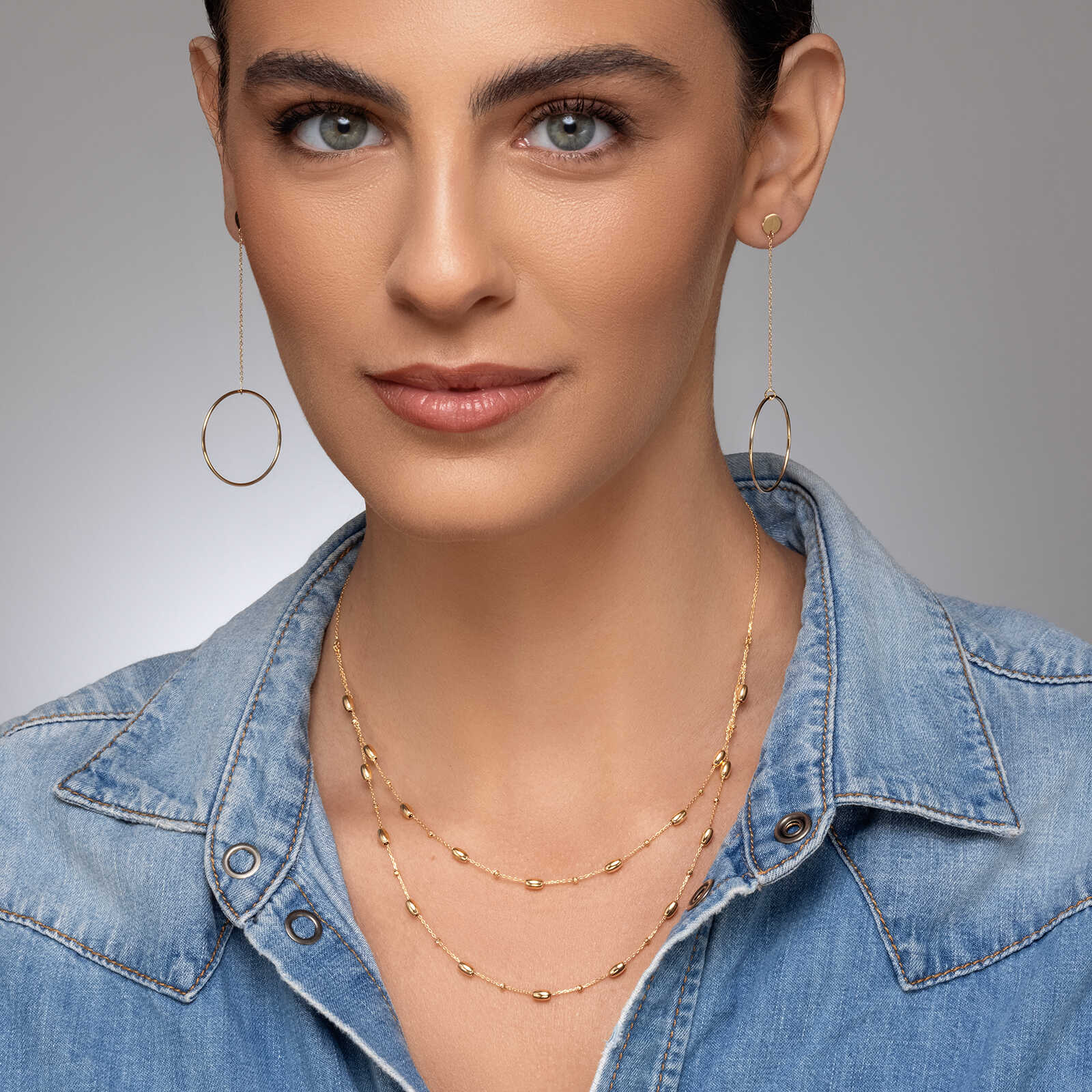 עגילי זהב ארוכים עם חישוקים