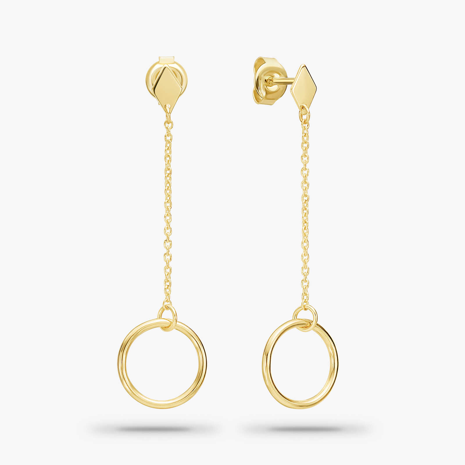 עגילי זהב עם חישוקים תלויים