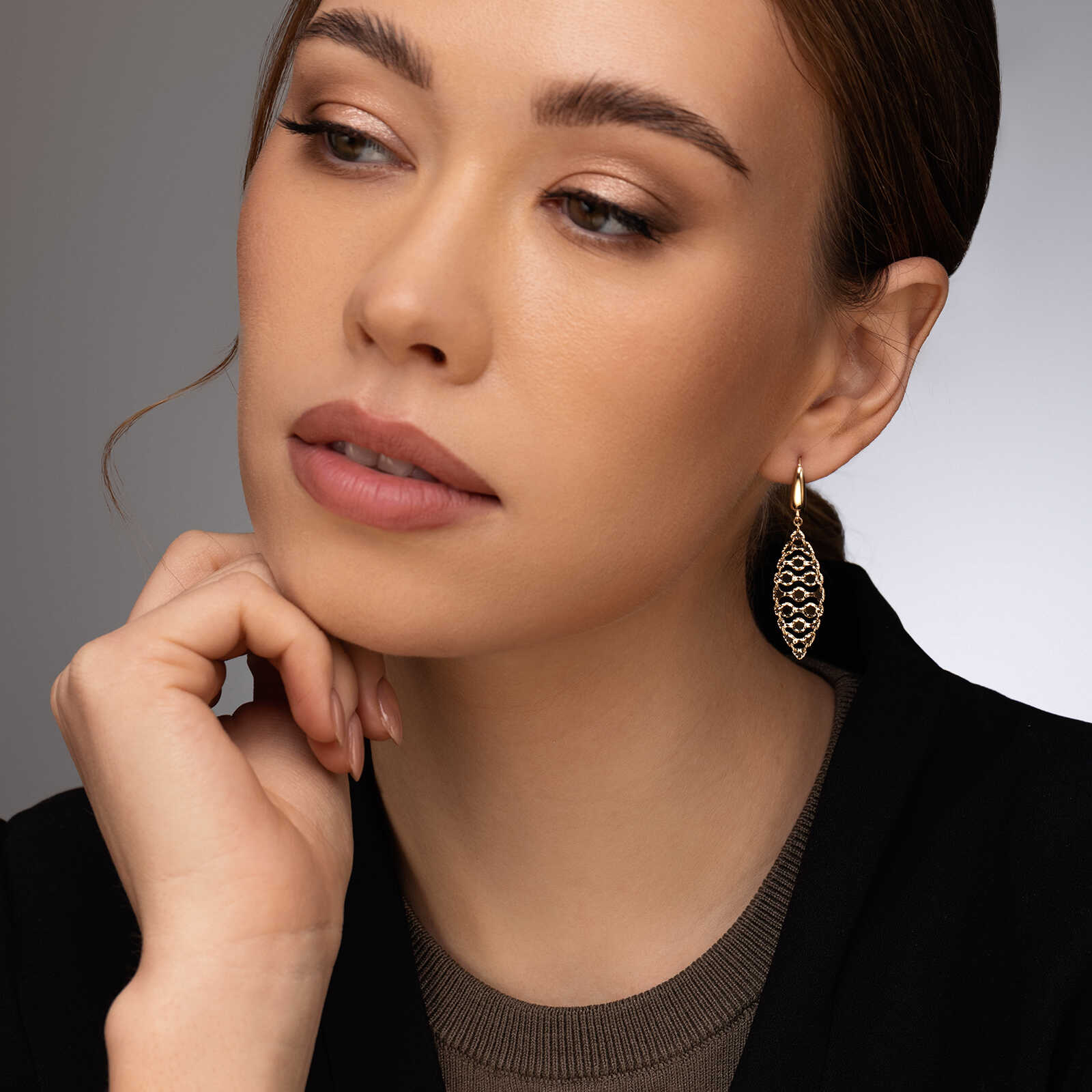 עגילי זהב גמישים באורך 4.8 ס"מ