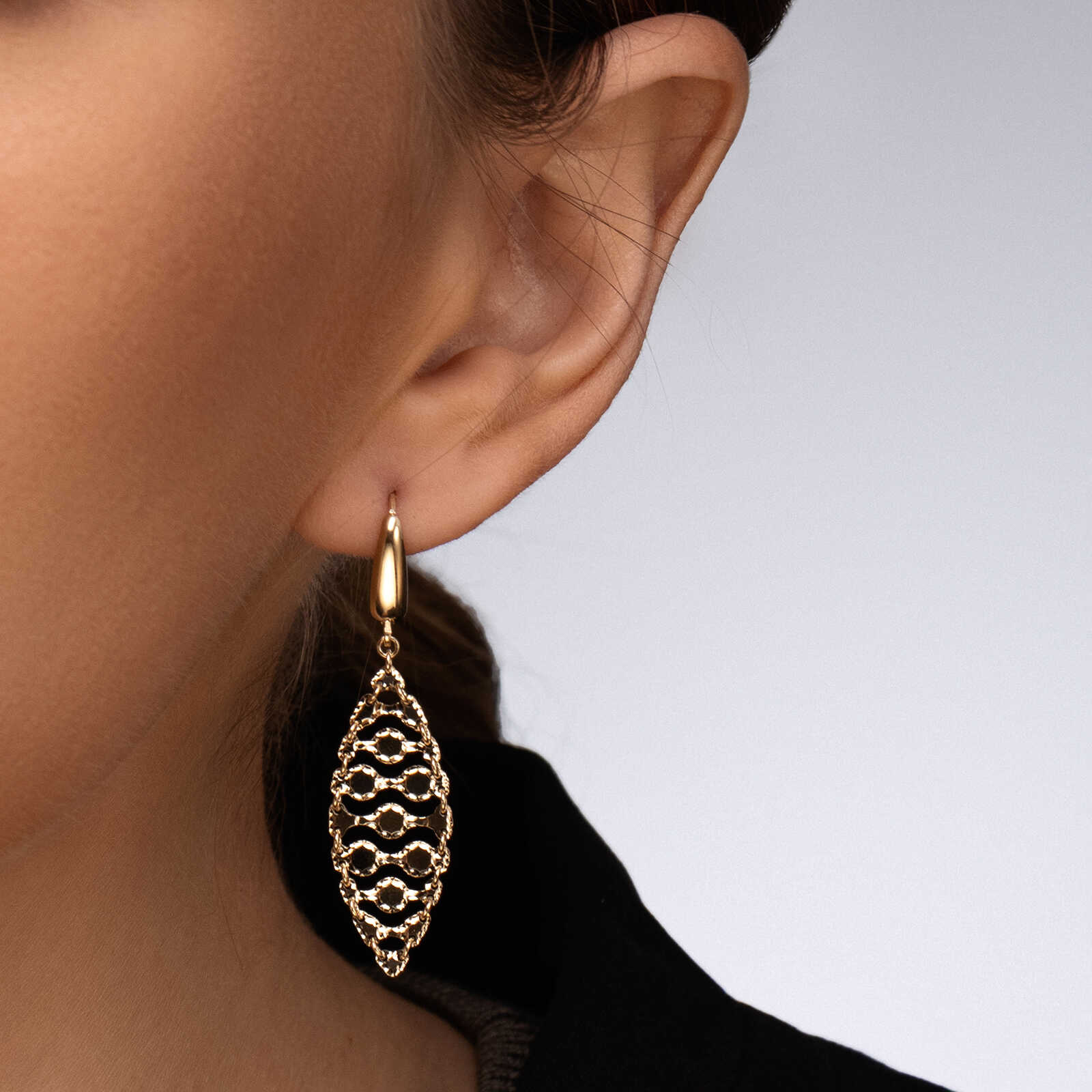 עגילי זהב גמישים באורך 4.8 ס"מ