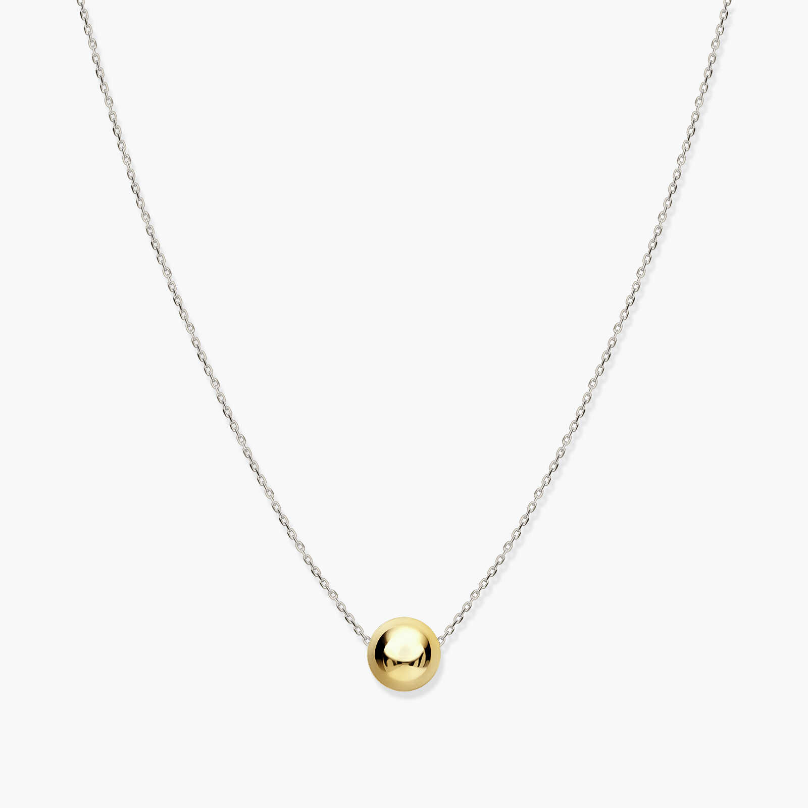 תליון כדור זהב צהוב מבריק ושרשרת זהב