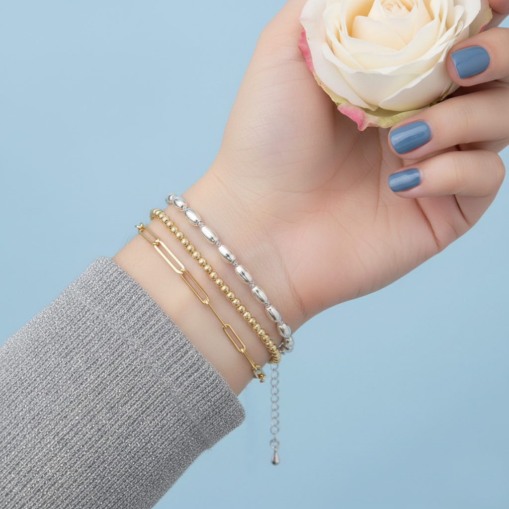 צמיד זהב בשילוב חרוזי זהב בגימור מבריק