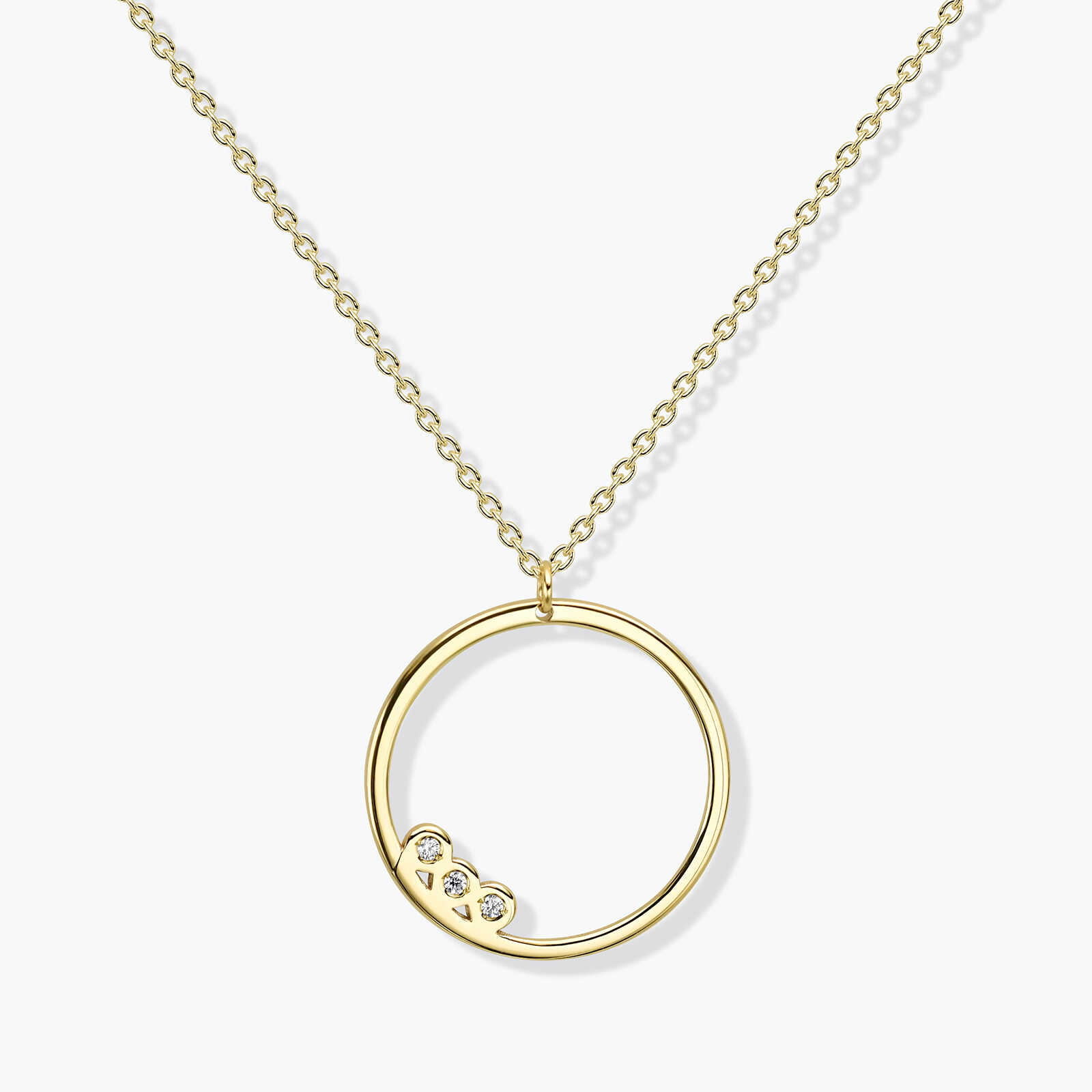 שרשרת זהב עם תליון עגול משובץ זרקונים