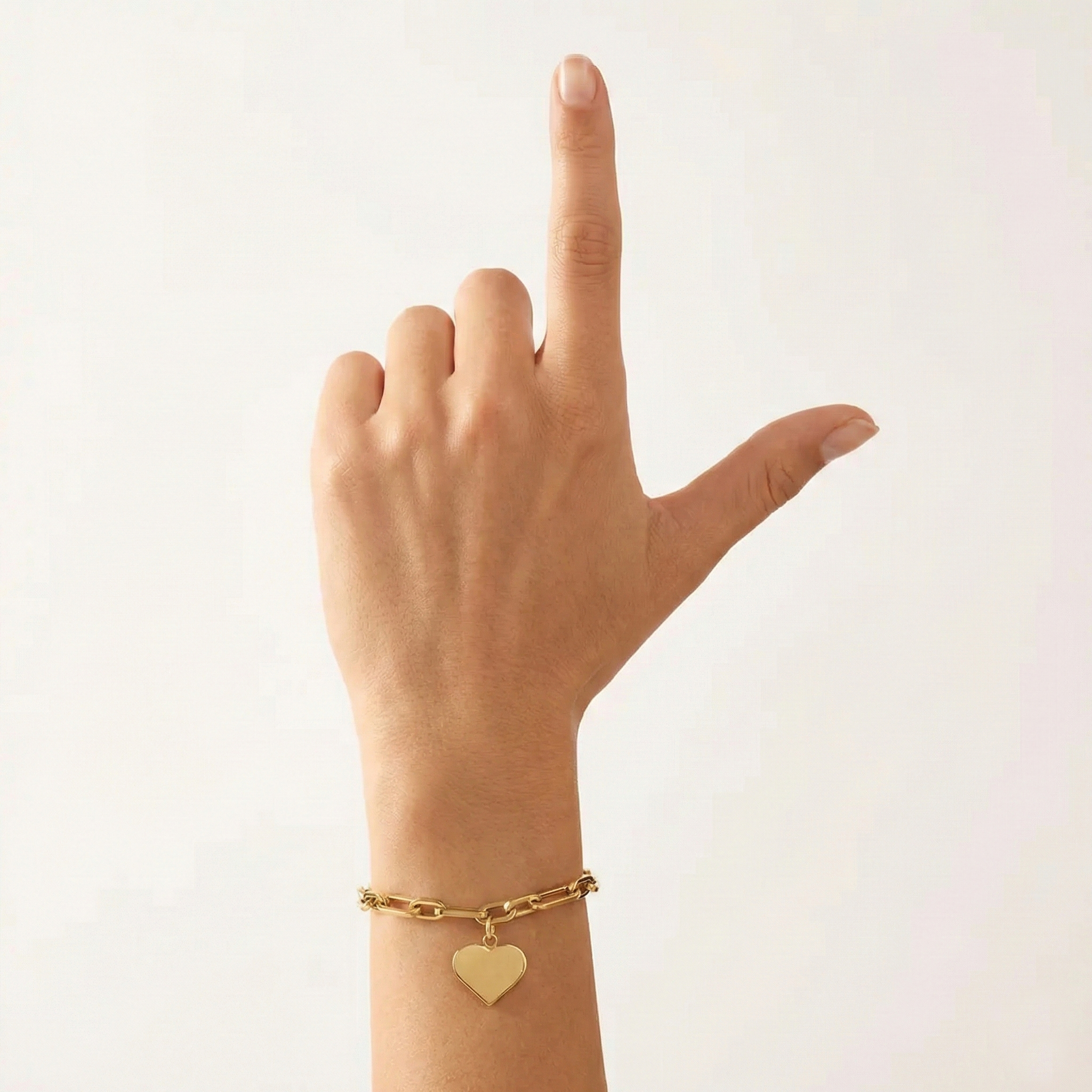 צמיד חוליות זהב 14K עם צ'ארם לב