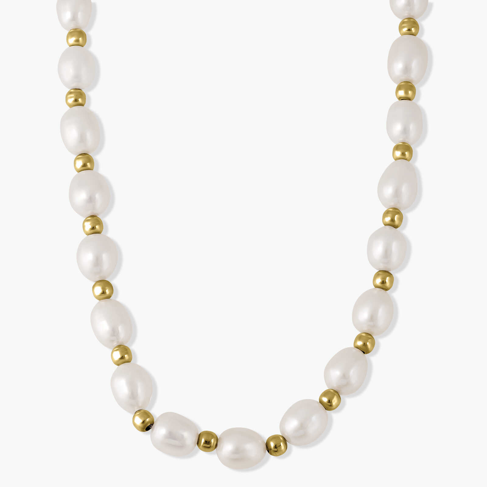 מחרוזת פנינים עדכנית המשלבת פנינים וכדורי זהב 14K