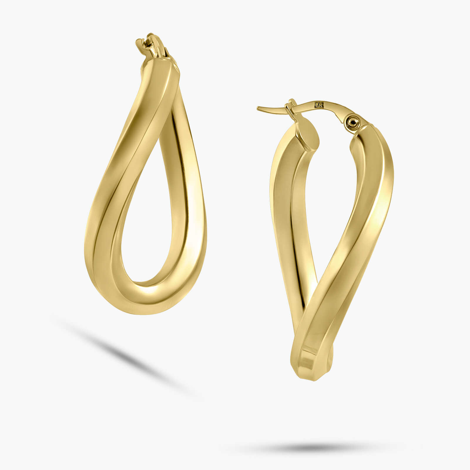 עגילי חישוק מזהב 14K במראה מתעקל