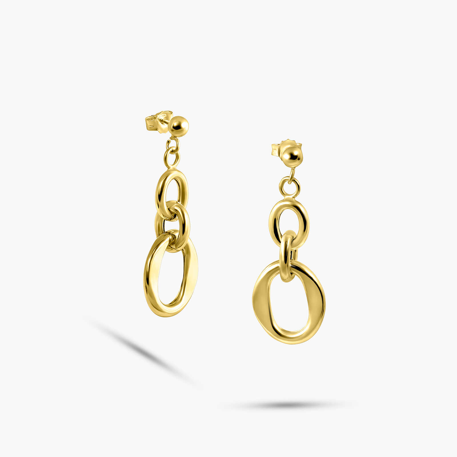 עגילי זהב מודרניים בשילוב חוליות