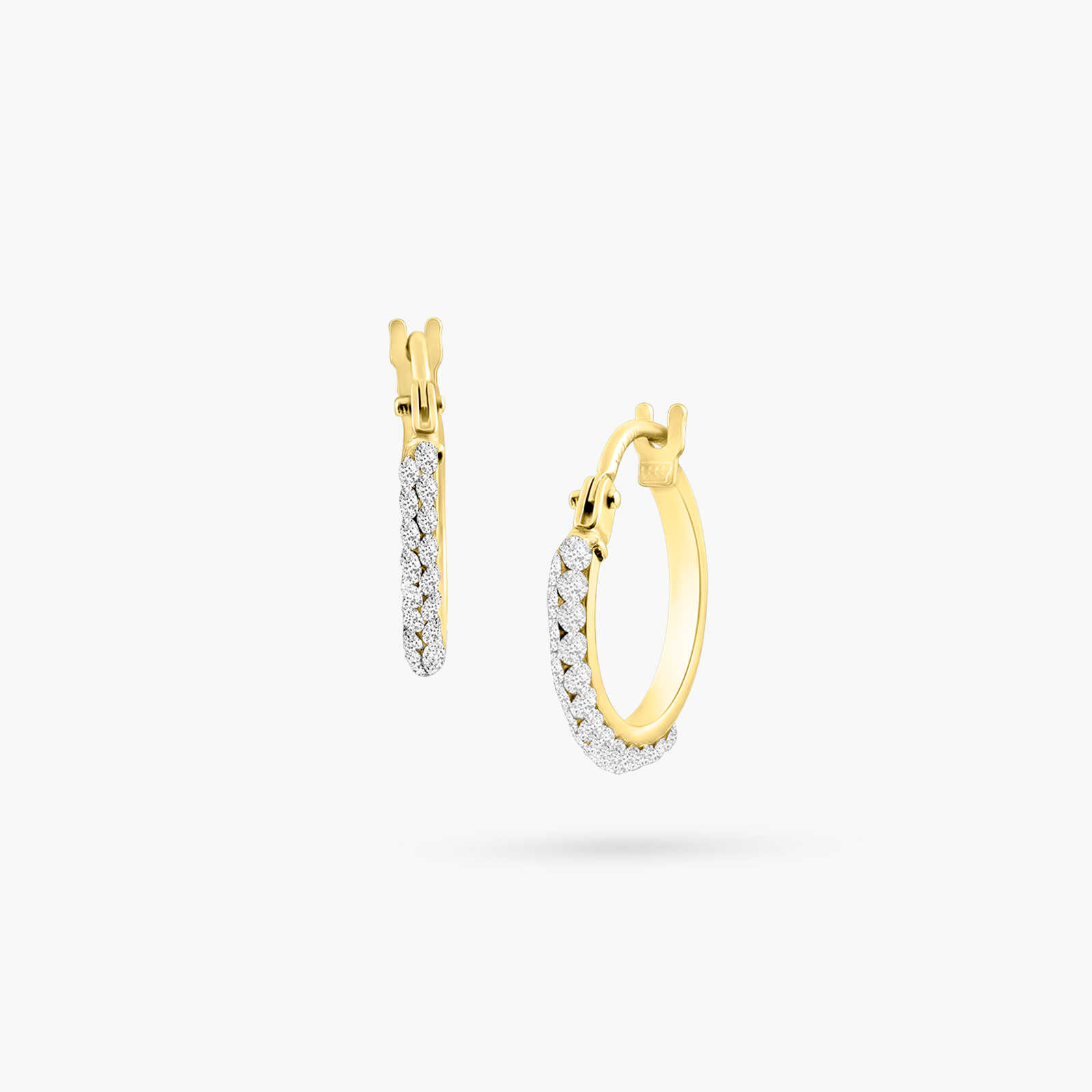 עגילי חישוק בזהב 14K בשיבוץ אבני סברובסקי