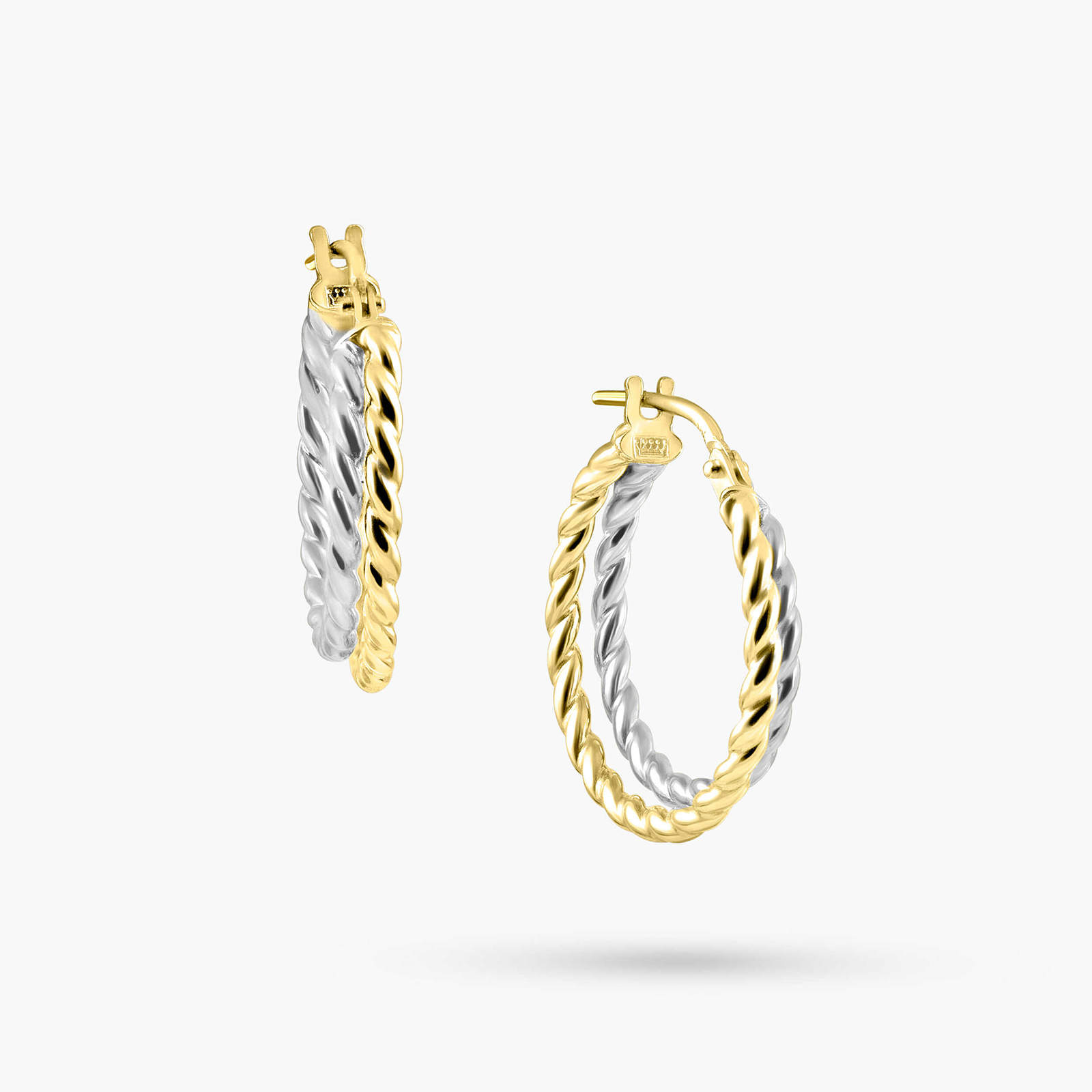 עגילי זהב 14K חישוק כפול מסולסל בשני גווינם.