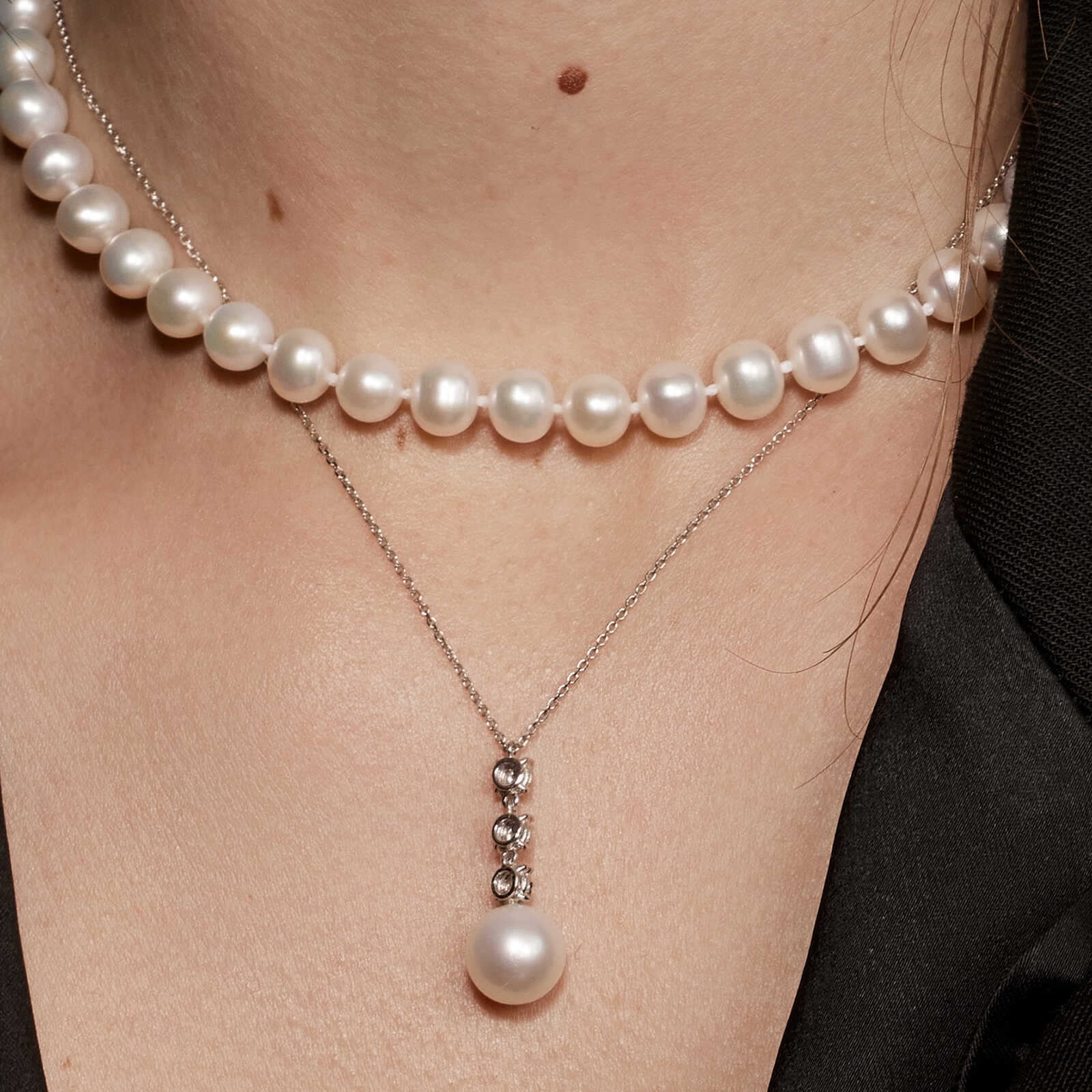 מחרוזת פנינים לבנות בקוטר 7 מ"מ