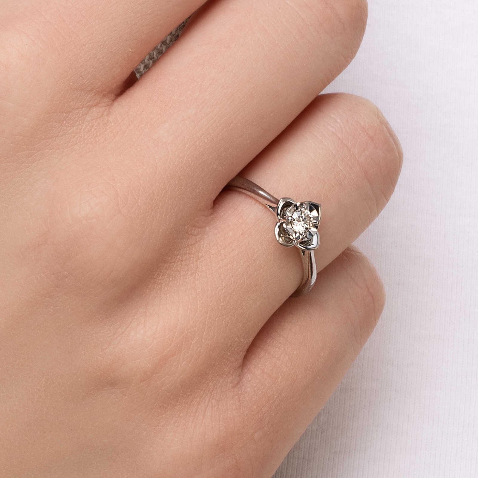 טבעת יהלום סוליטר OPEN FLOWER
