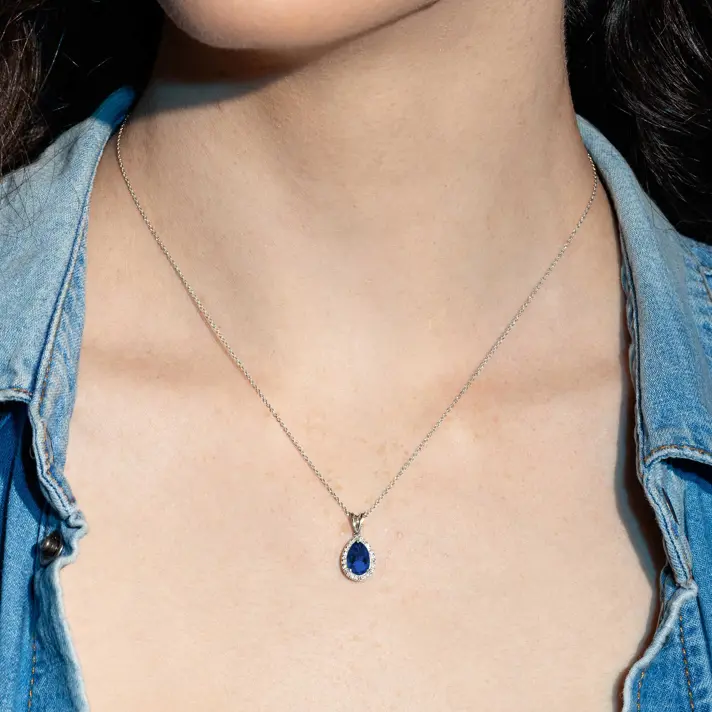 תליון טיפה בשיבוץ יהלומים ובלו לונדון