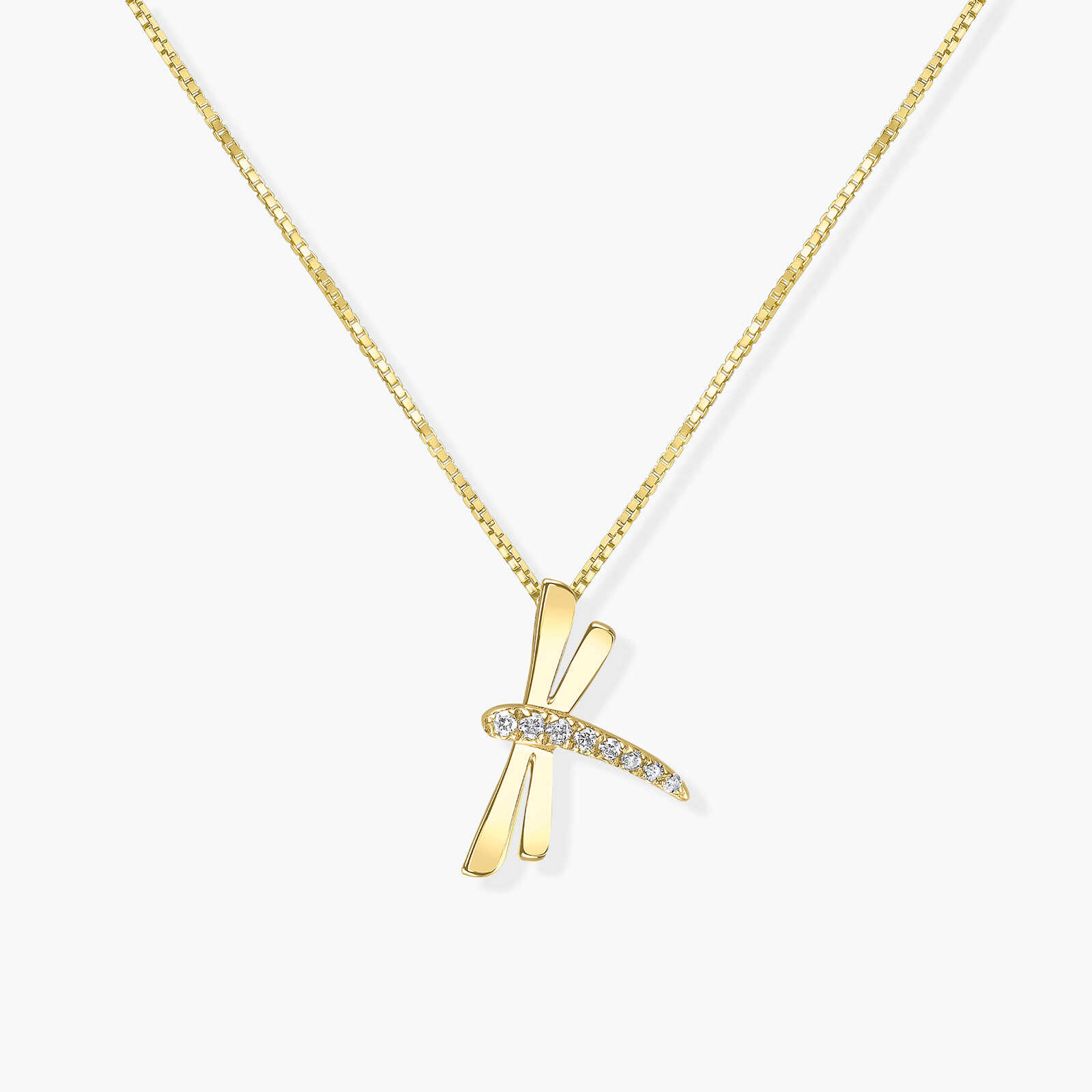 תליון שפירית משובץ יהלומים