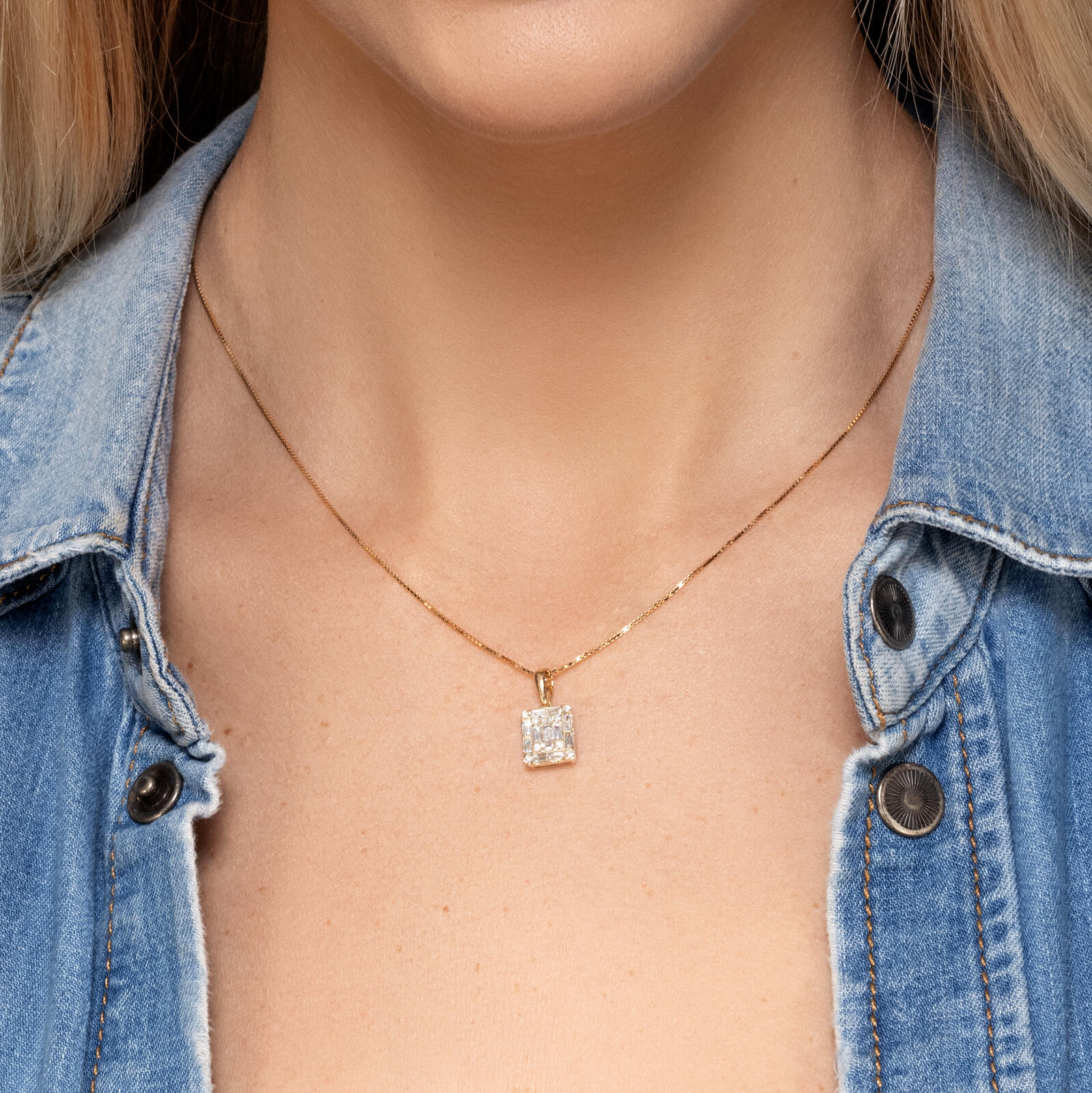 תליון יהלומי באגט