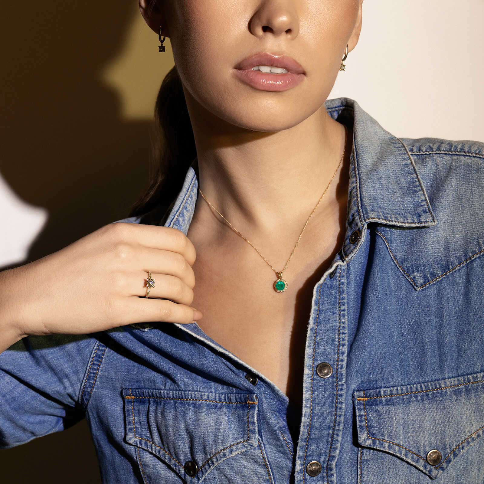 תליון זהב בשיבוץ אגת ויהלומים