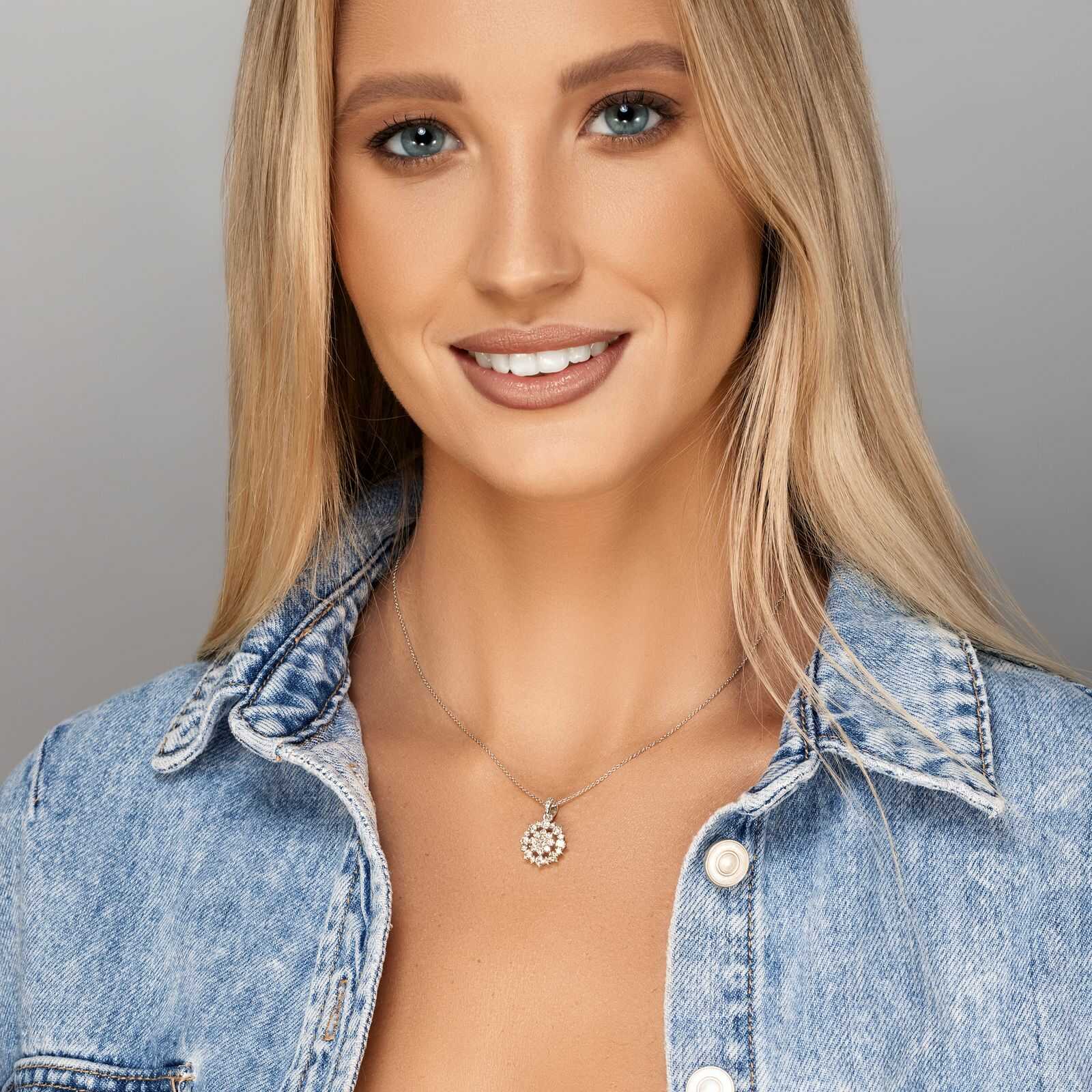 תליון זהב פרח יהלומים מוקף מעגל יהלומים