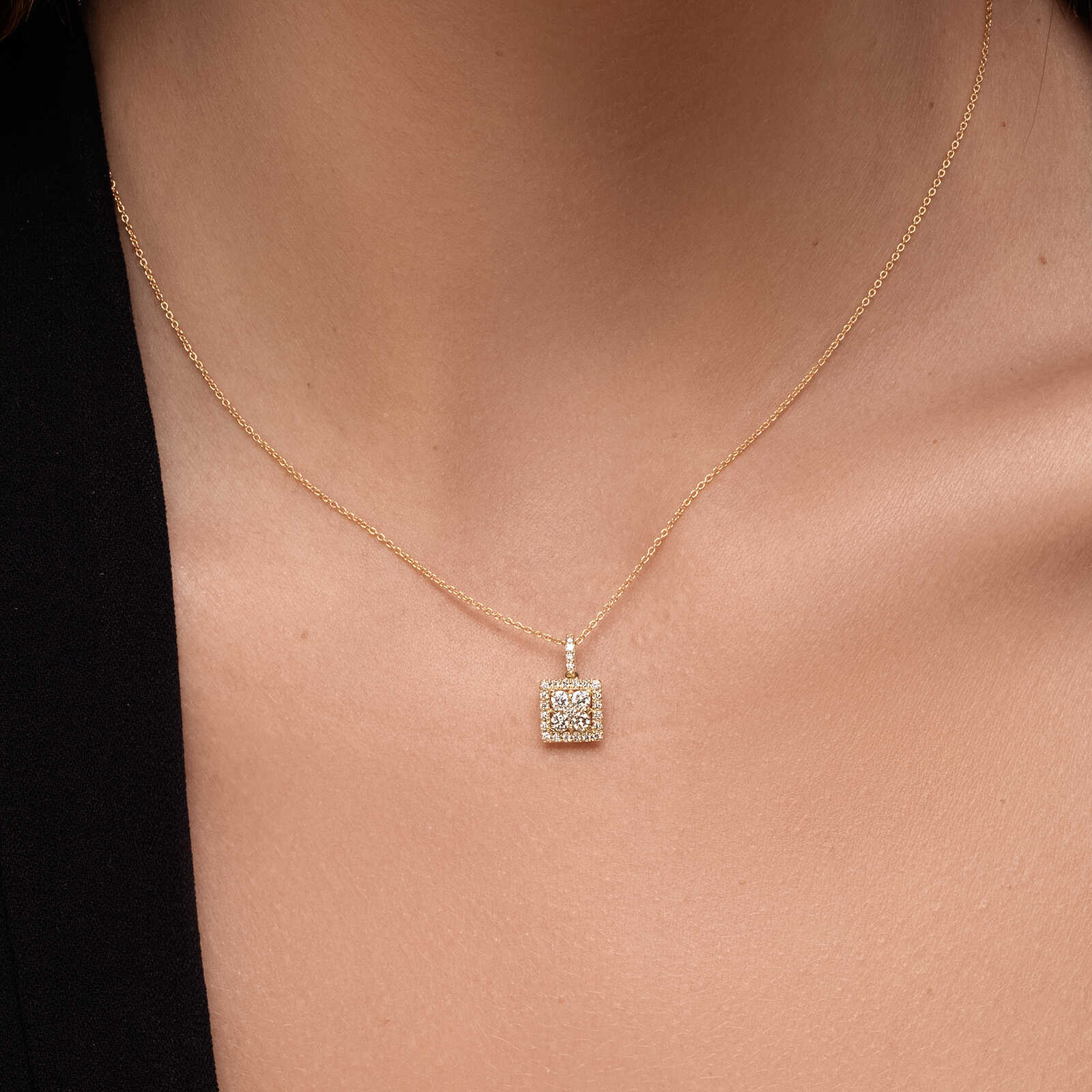 תליון מולי משובץ יהלומים