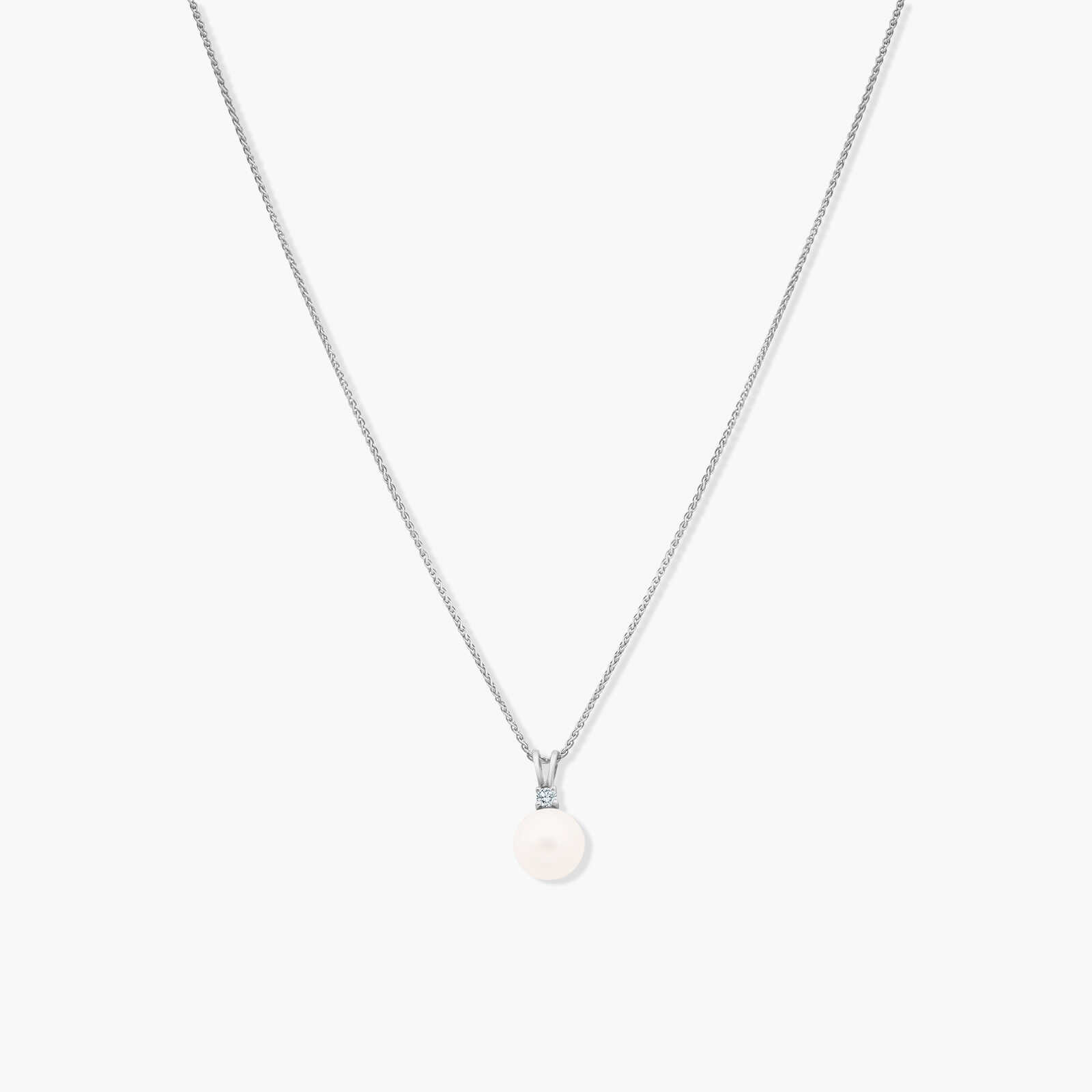 תליון משובץ פנינה ויהלום