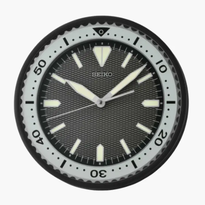 שעון SEIKO wall בהשראת שעוני צלילה TUNA