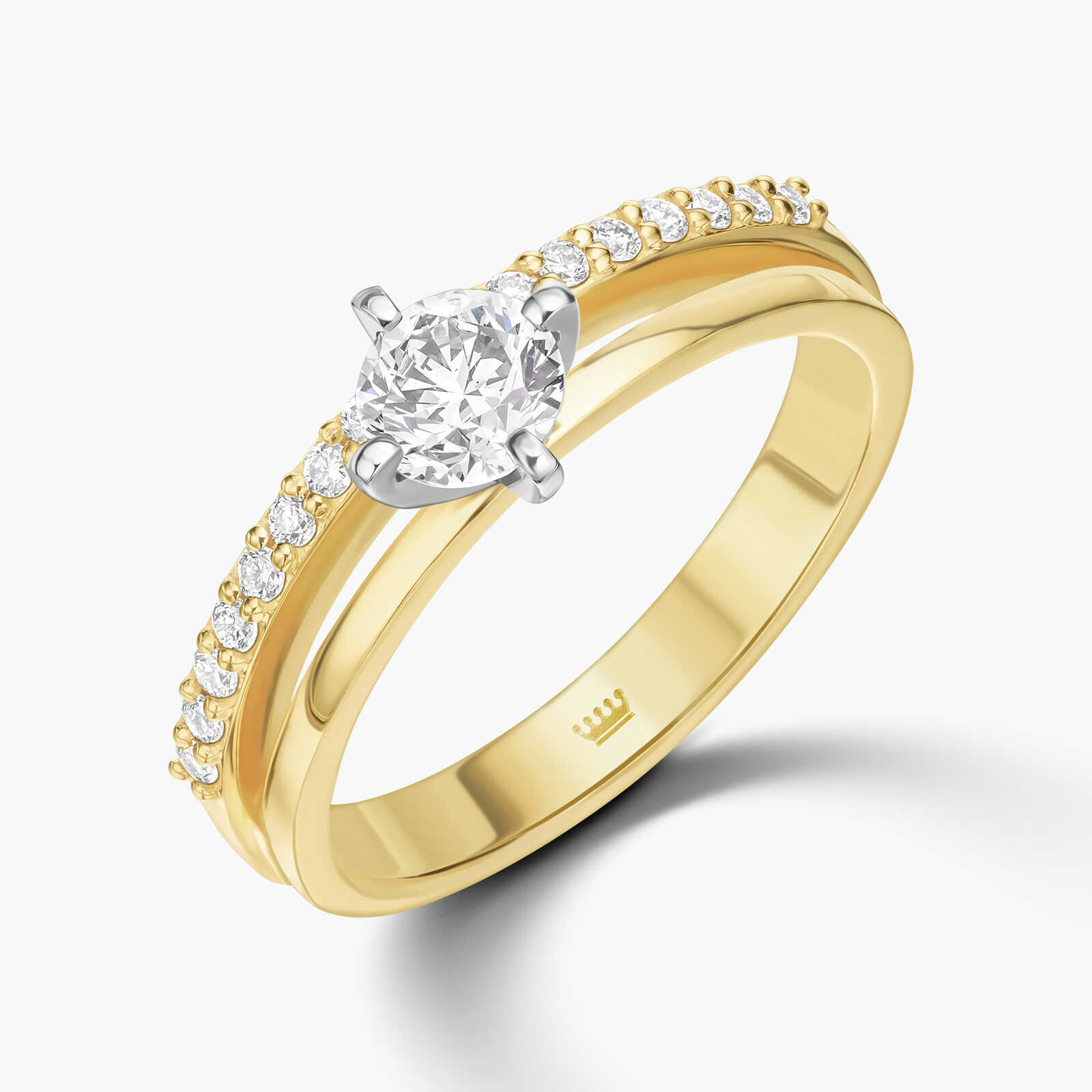 טבעת זהב סוליטר הנראית כשתי טבעות