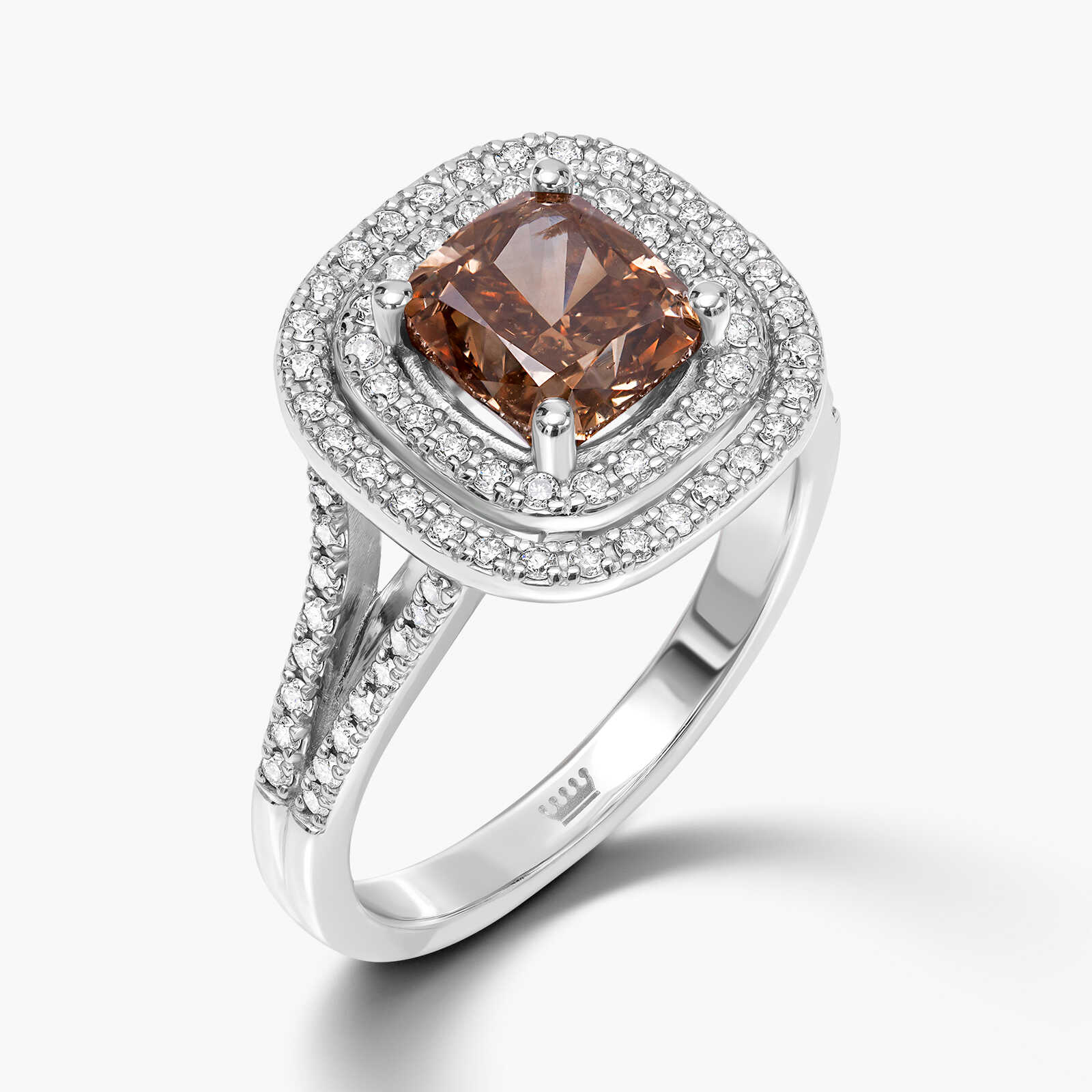 טבעת זהב משובצת יהלום FANCY יוקרתי