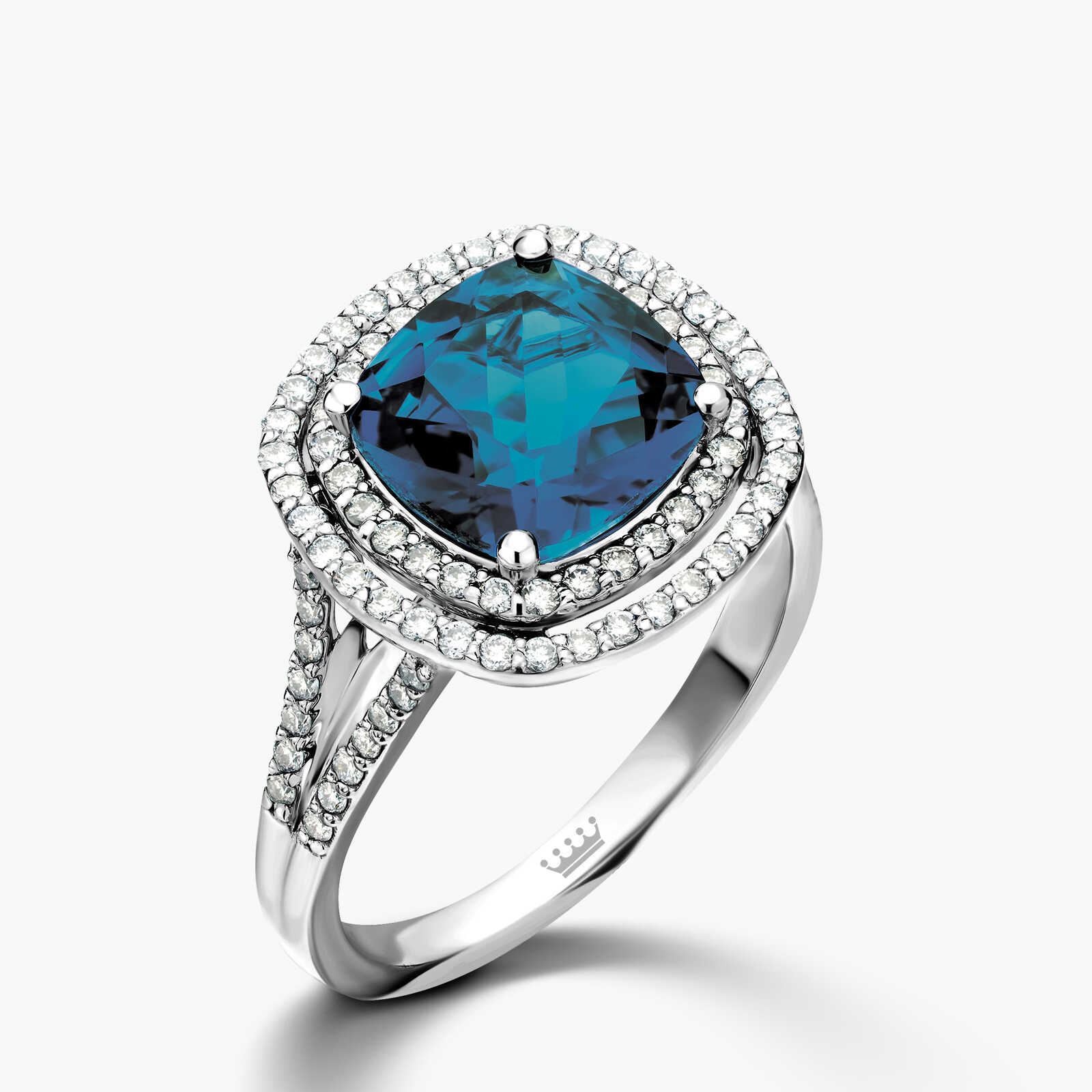 טבעת זהב משובצת אבן בלו לונדון