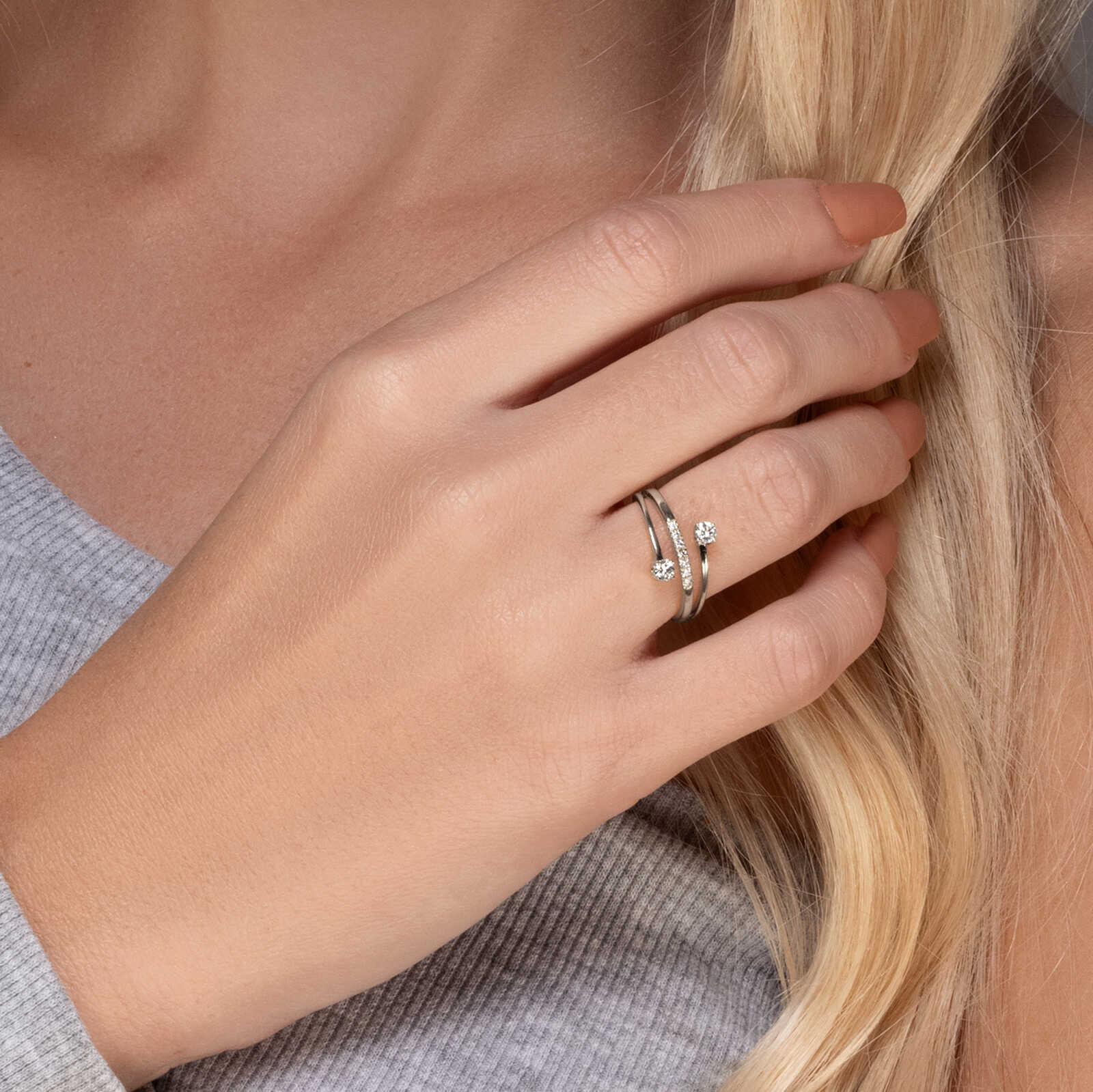 טבעת יהלום עם 2 זרועות