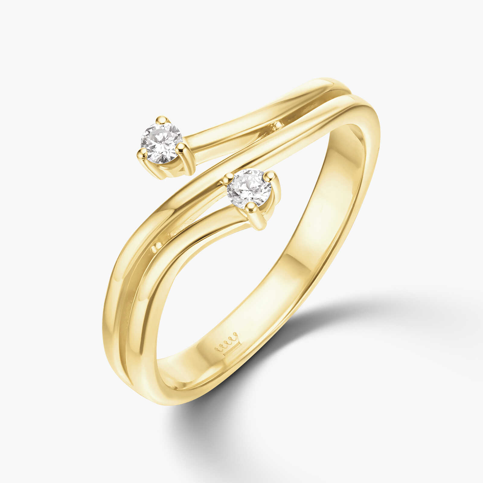 טבעת זהב עם ראש מפוצל משובצת יהלומים