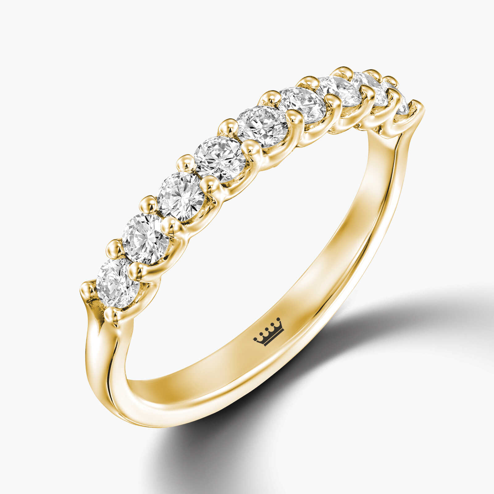 טבעת חצי נישואין עם 9 יהלומים