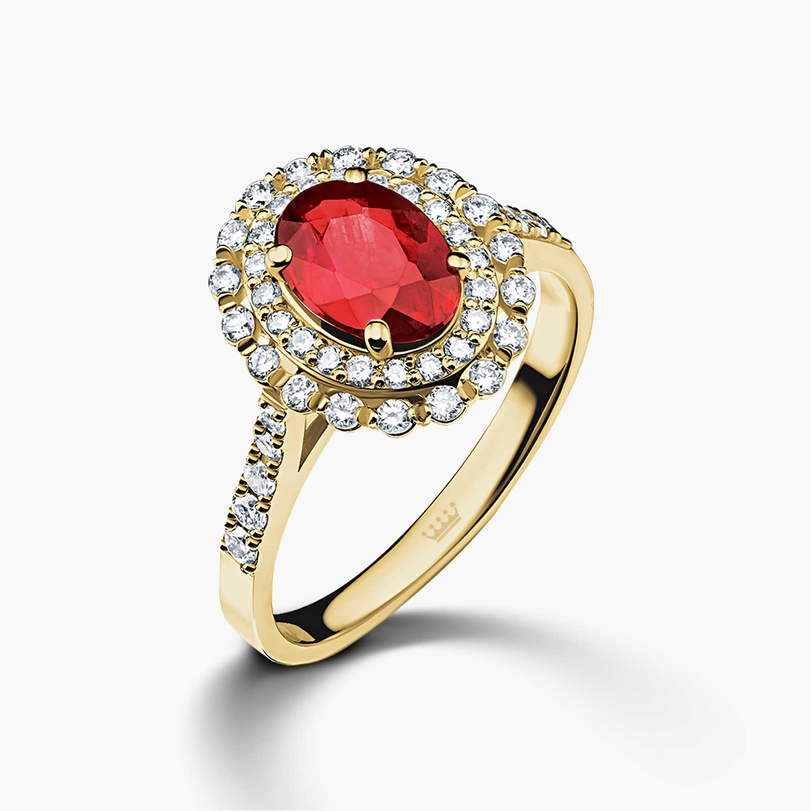 טבעת זהב משובצת אבן רובי ויהלומים