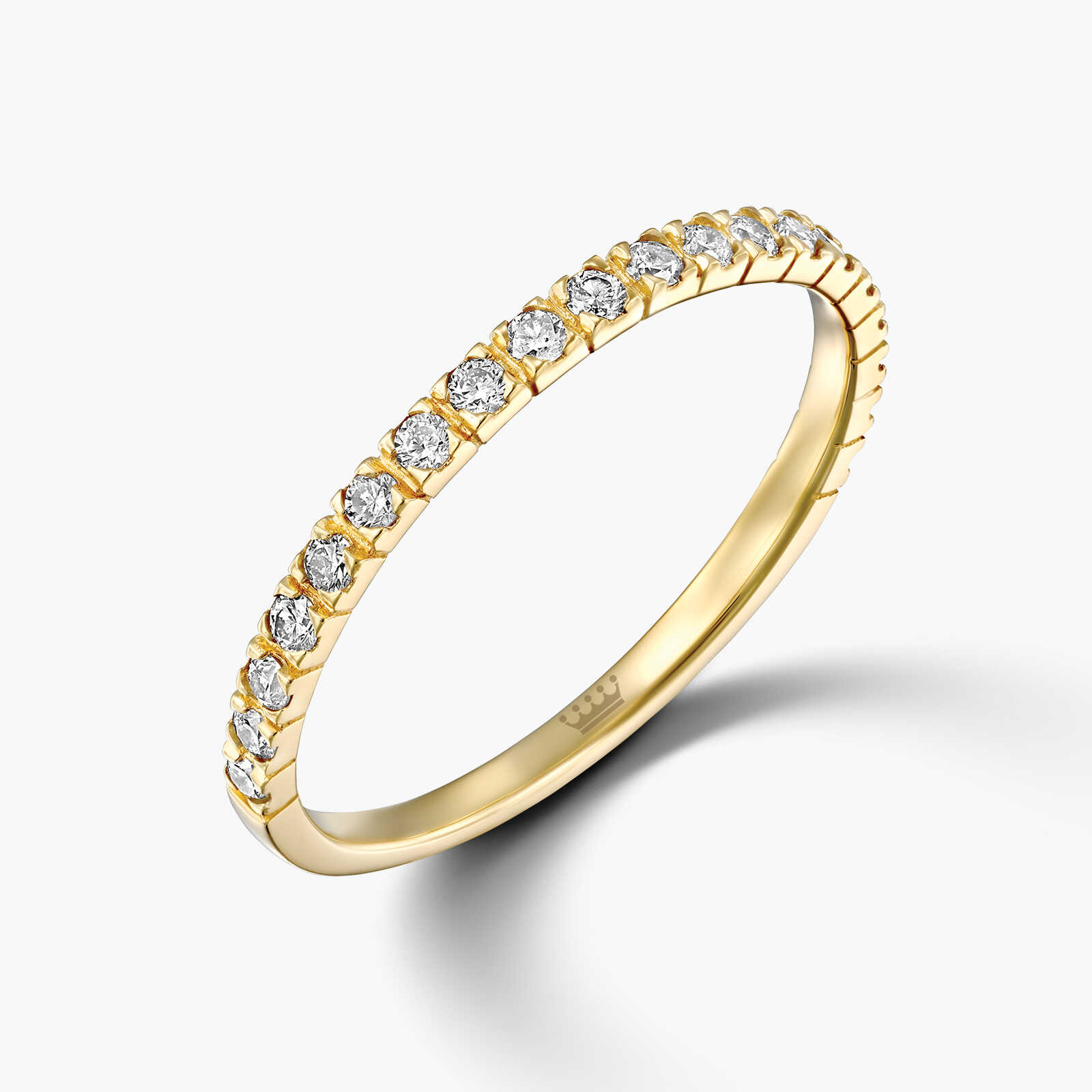 טבעת יהלומים חצי נישואין