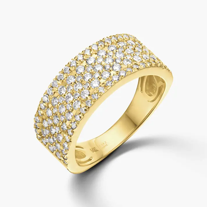 טבעת זהב משובצת בסגנון פווה ב 7 שורות יהלומים במשקל של מעל לקראט